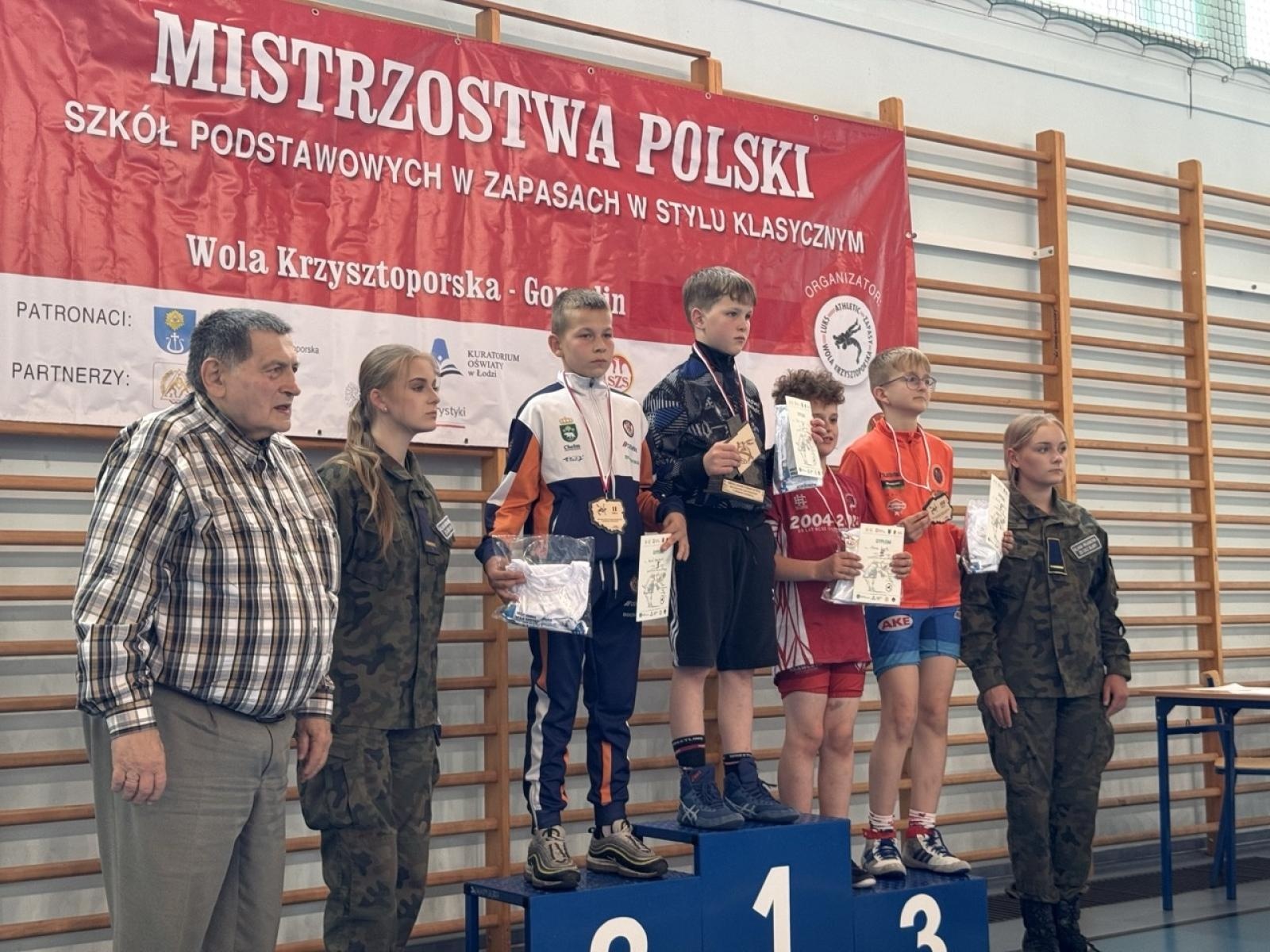 Zdjęcie w galerii na portalu naszraciborz.pl: Raciborska Szkoła Podstawowa nr 8 mistrzem Polski wiadomości z regionu