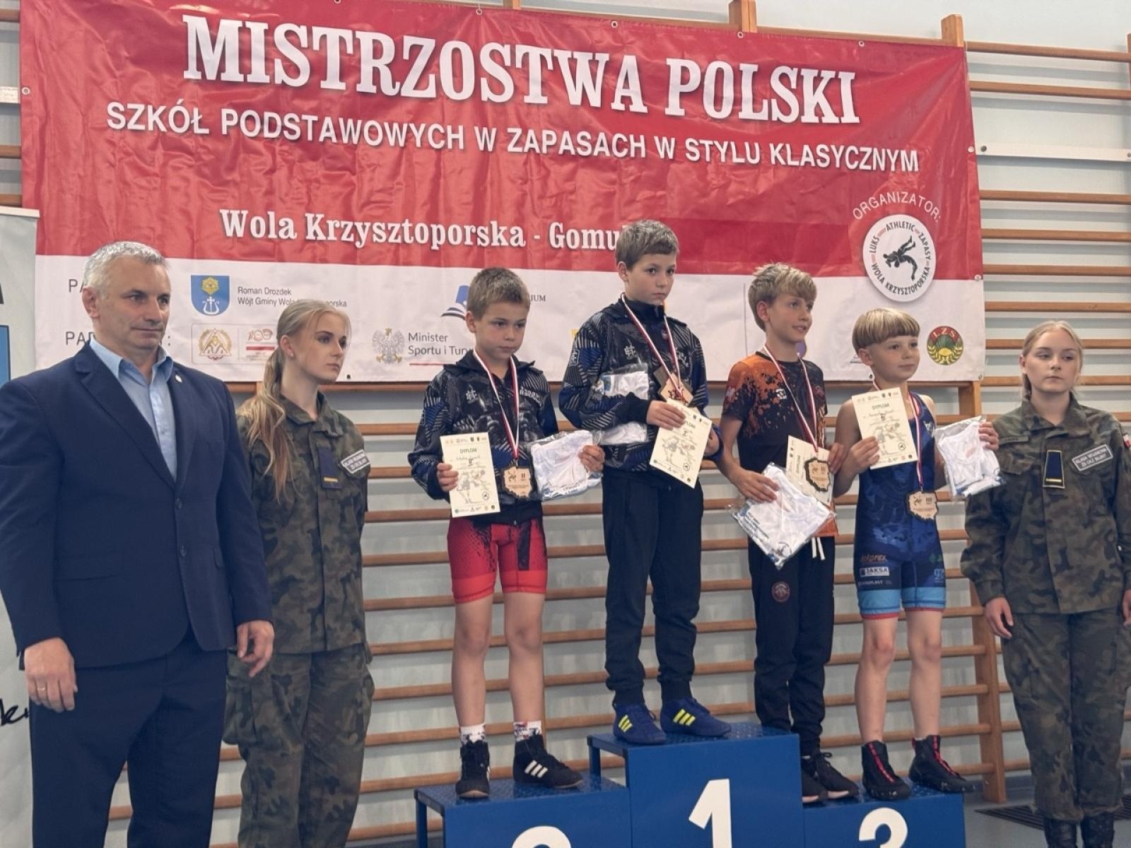 Zdjęcie w galerii na portalu naszraciborz.pl: Raciborska Szkoła Podstawowa nr 8 mistrzem Polski wiadomości z regionu