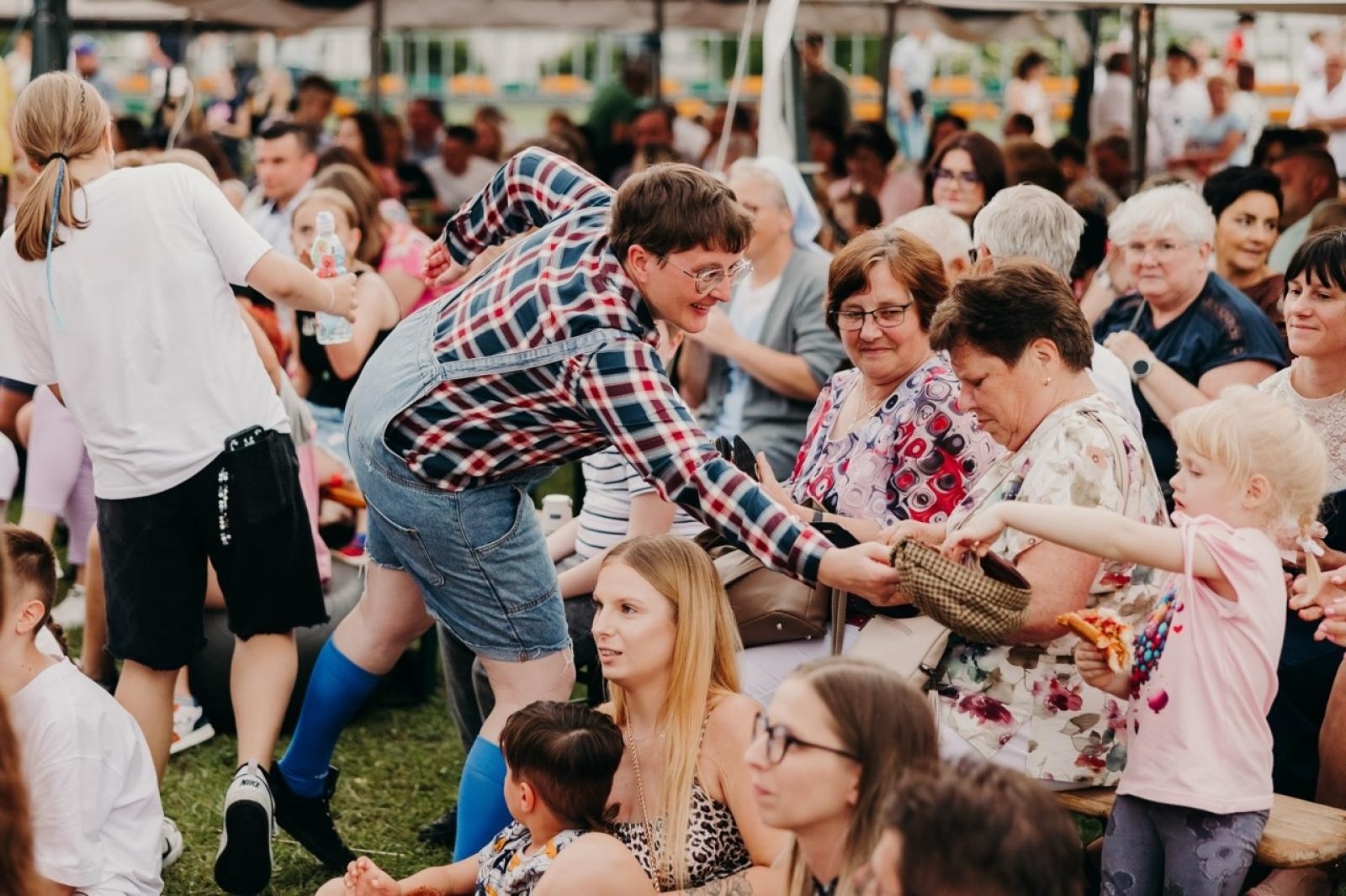 Zdjęcie w galerii na portalu naszraciborz.pl: Dzień Dziecka w Studziennej na festynie rodzinnym wiadomości z regionu