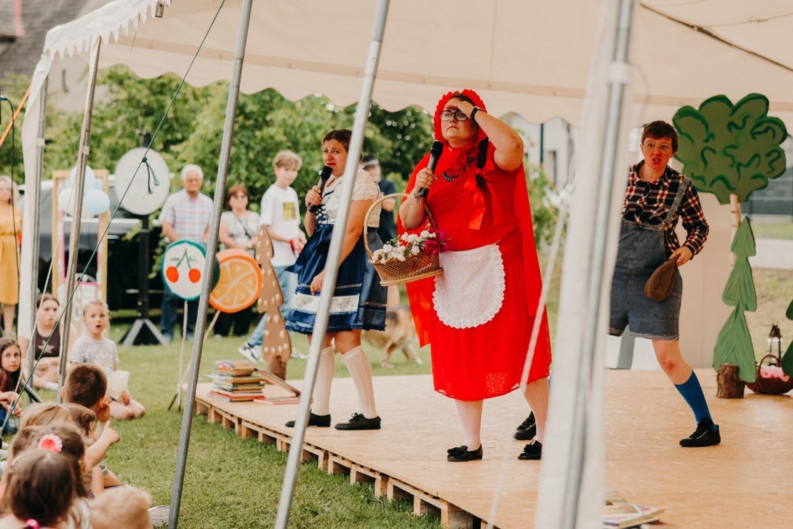 Zdjęcie w galerii na portalu naszraciborz.pl: Dzień Dziecka w Studziennej na festynie rodzinnym wiadomości z regionu