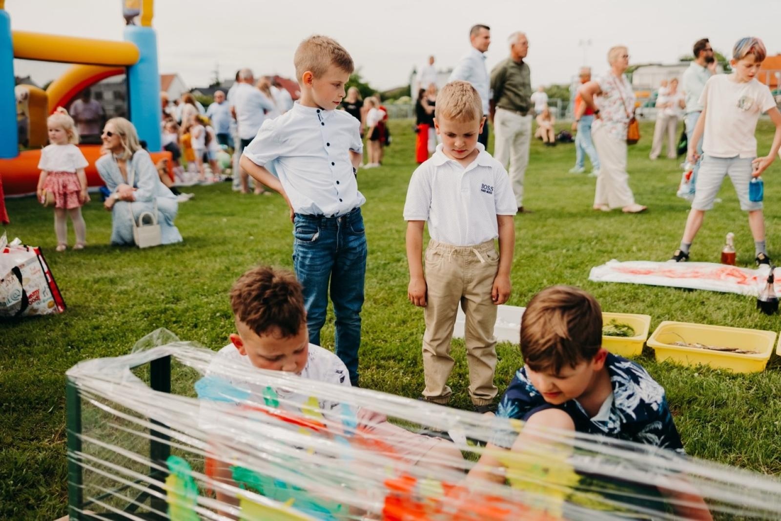 Zdjęcie w galerii na portalu naszraciborz.pl: Dzień Dziecka w Studziennej na festynie rodzinnym wiadomości z regionu