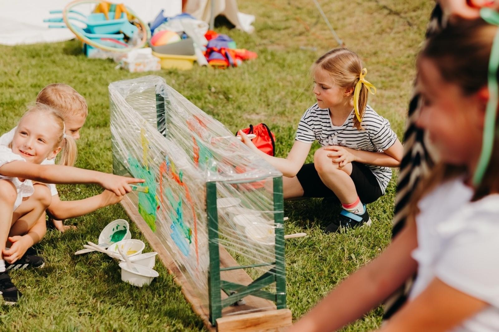 Zdjęcie w galerii na portalu naszraciborz.pl: Dzień Dziecka w Studziennej na festynie rodzinnym wiadomości z regionu