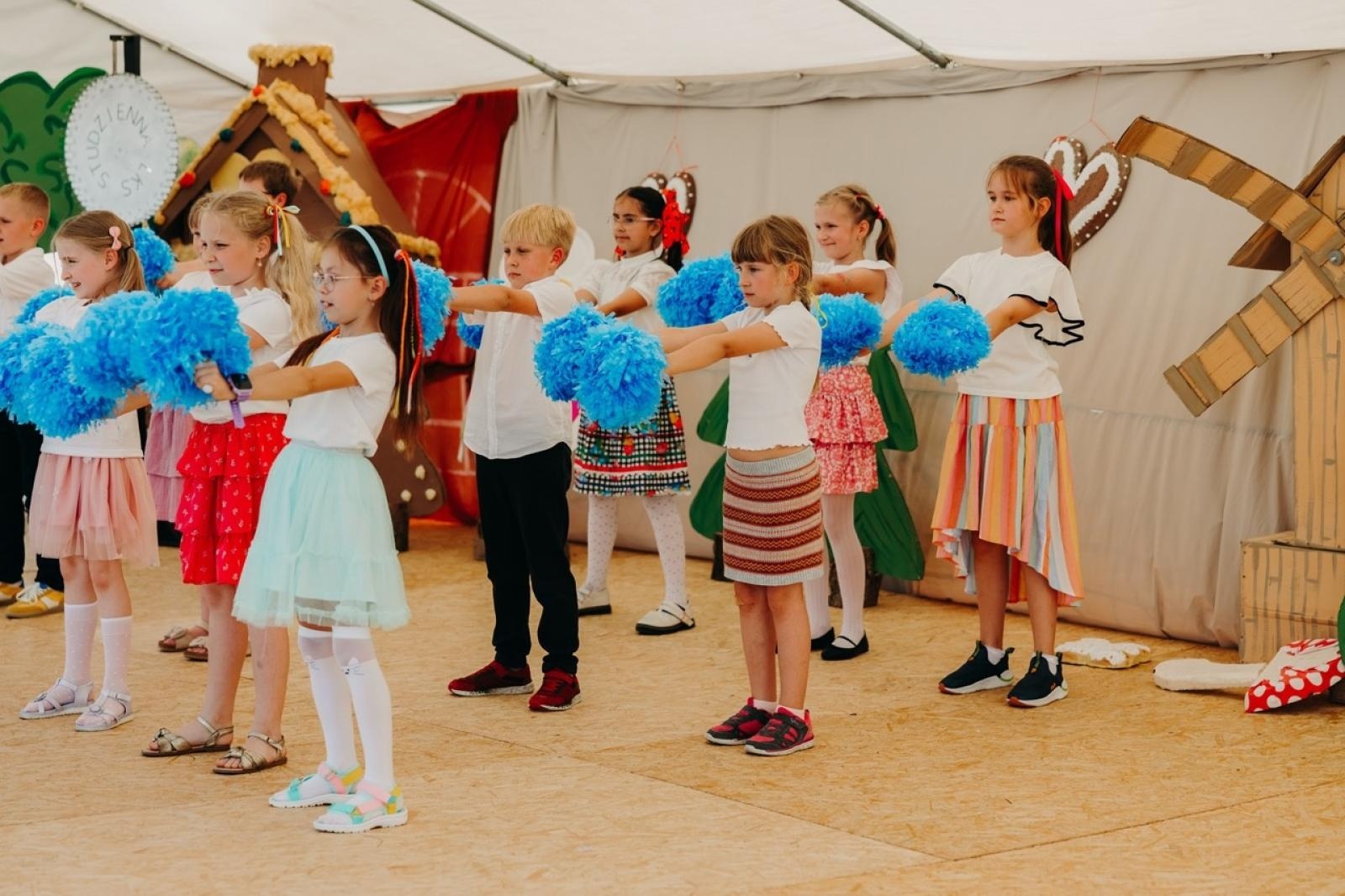 Zdjęcie w galerii na portalu naszraciborz.pl: Dzień Dziecka w Studziennej na festynie rodzinnym wiadomości z regionu