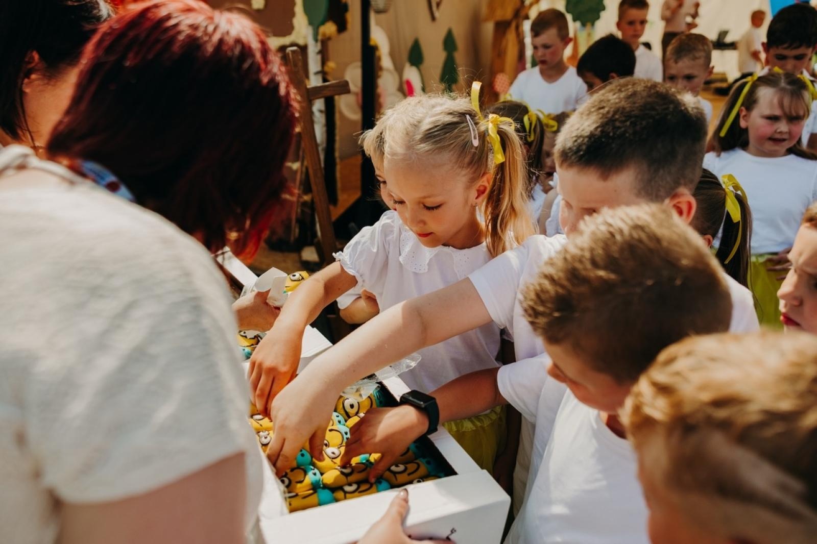 Zdjęcie w galerii na portalu naszraciborz.pl: Dzień Dziecka w Studziennej na festynie rodzinnym wiadomości z regionu