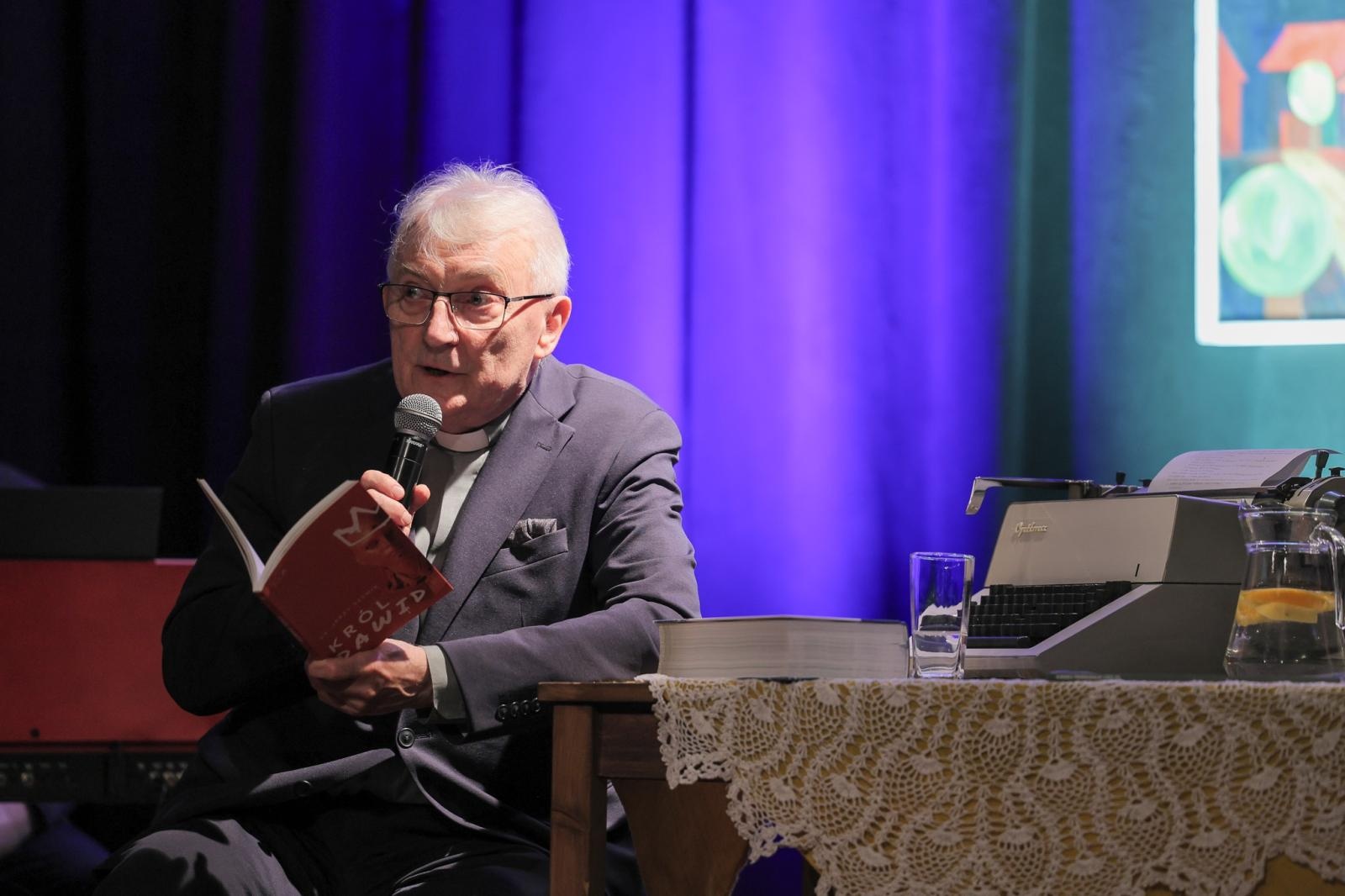 Zdjęcie w galerii na portalu naszraciborz.pl: Almanach Prowincjonalny rozpoczął drugie 20-lecie! wiadomości z regionu