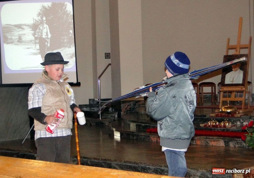 Zdjęcie w galerii na portalu naszraciborz.pl: Santo subito - Santo sempre wiadomości z regionu