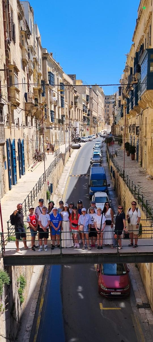 Zdjęcie w galerii na portalu naszraciborz.pl: Uczniowie z Pawłowa odkrywali uroki Malty wiadomości z regionu