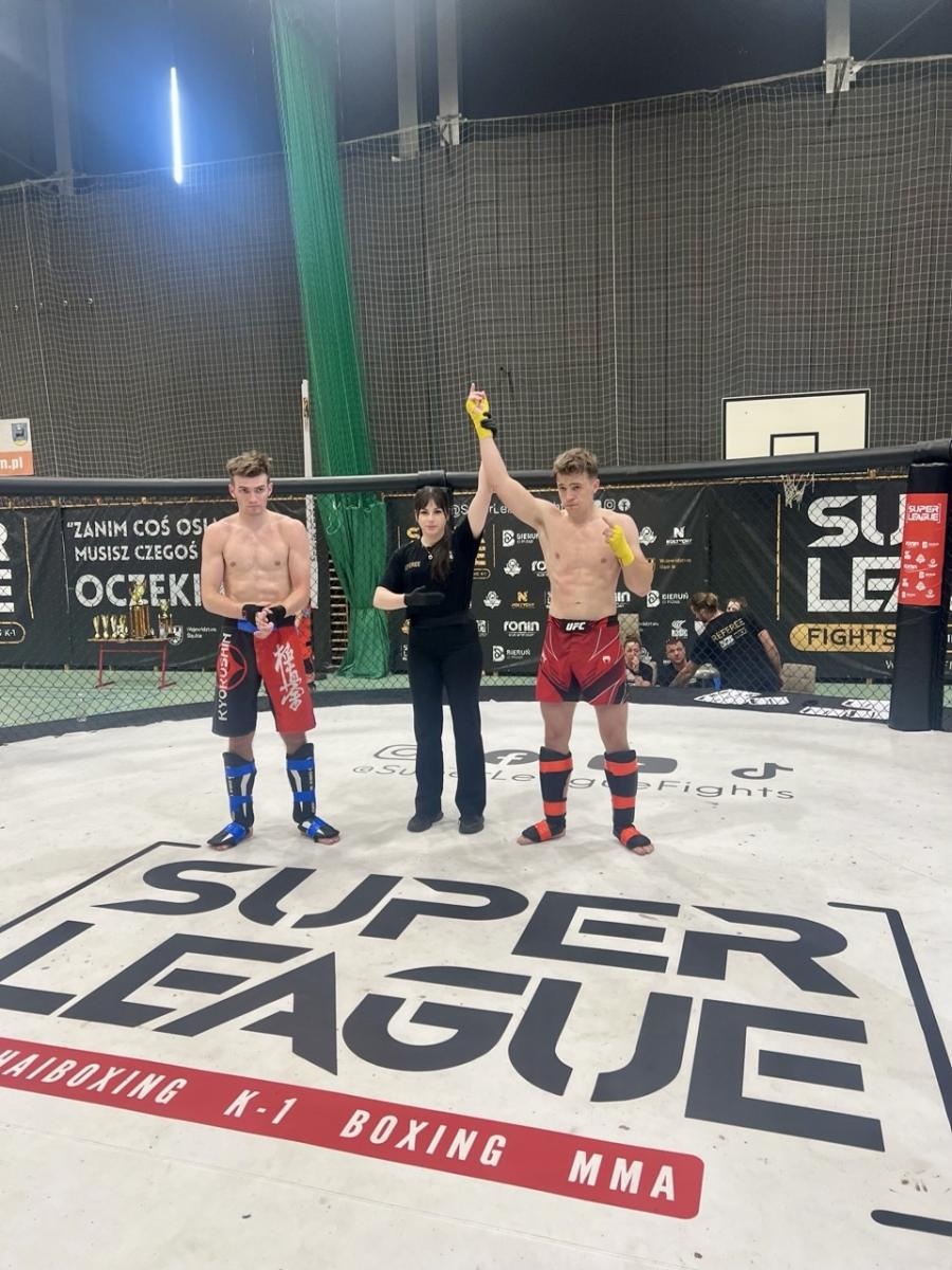 Zdjęcie w galerii na portalu naszraciborz.pl: Dwa tytuły mistrza Polski dla Bartula Fight Club wiadomości z regionu