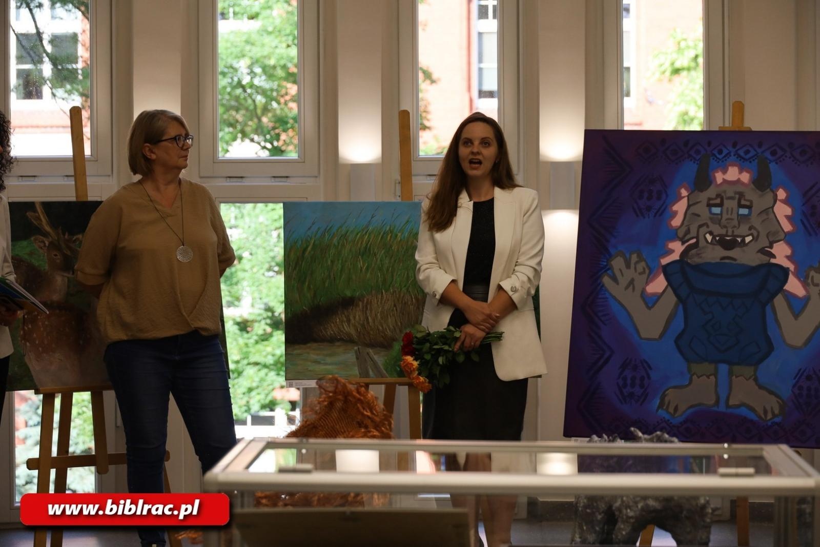 Zdjęcie w galerii na portalu naszraciborz.pl: Dialog form - podsumowanie pracy twórczej uczniów Plastyka wiadomości z regionu