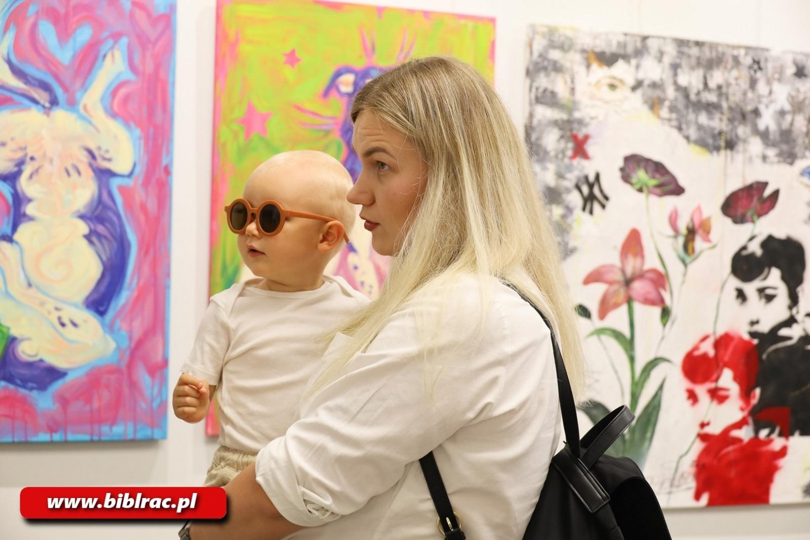 Zdjęcie w galerii na portalu naszraciborz.pl: Dialog form - podsumowanie pracy twórczej uczniów Plastyka wiadomości z regionu