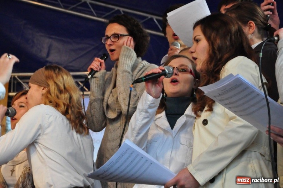 Zdjęcie w galerii na portalu naszraciborz.pl: JP II - raciborskie dziękczynienie  wiadomości z regionu