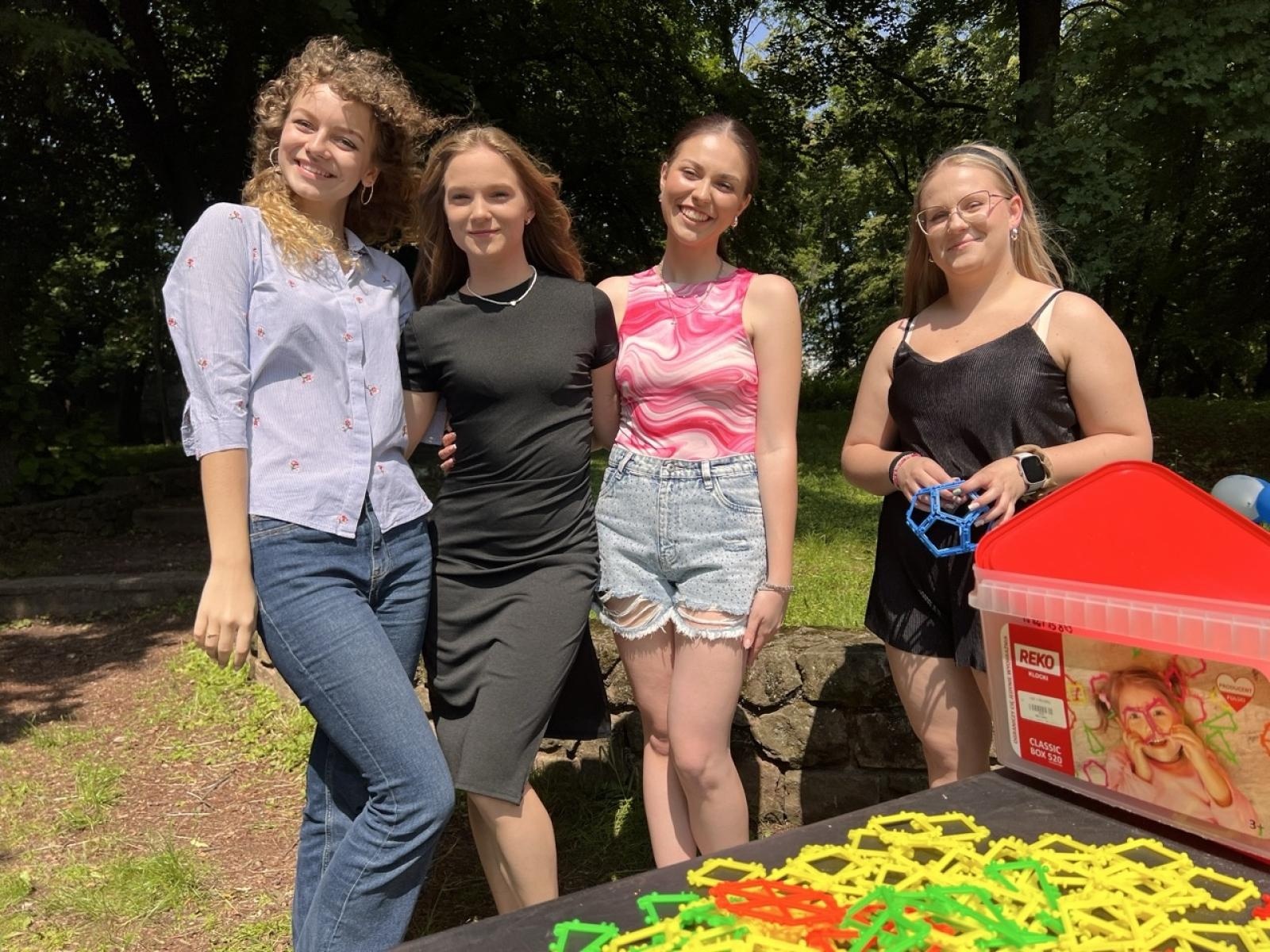 Zdjęcie w galerii na portalu naszraciborz.pl: IV Festiwal Piosenki i Sportu w Raciborzu – radość, ruch i kreatywność w Parku im. Miasta Roth wiadomości z regionu