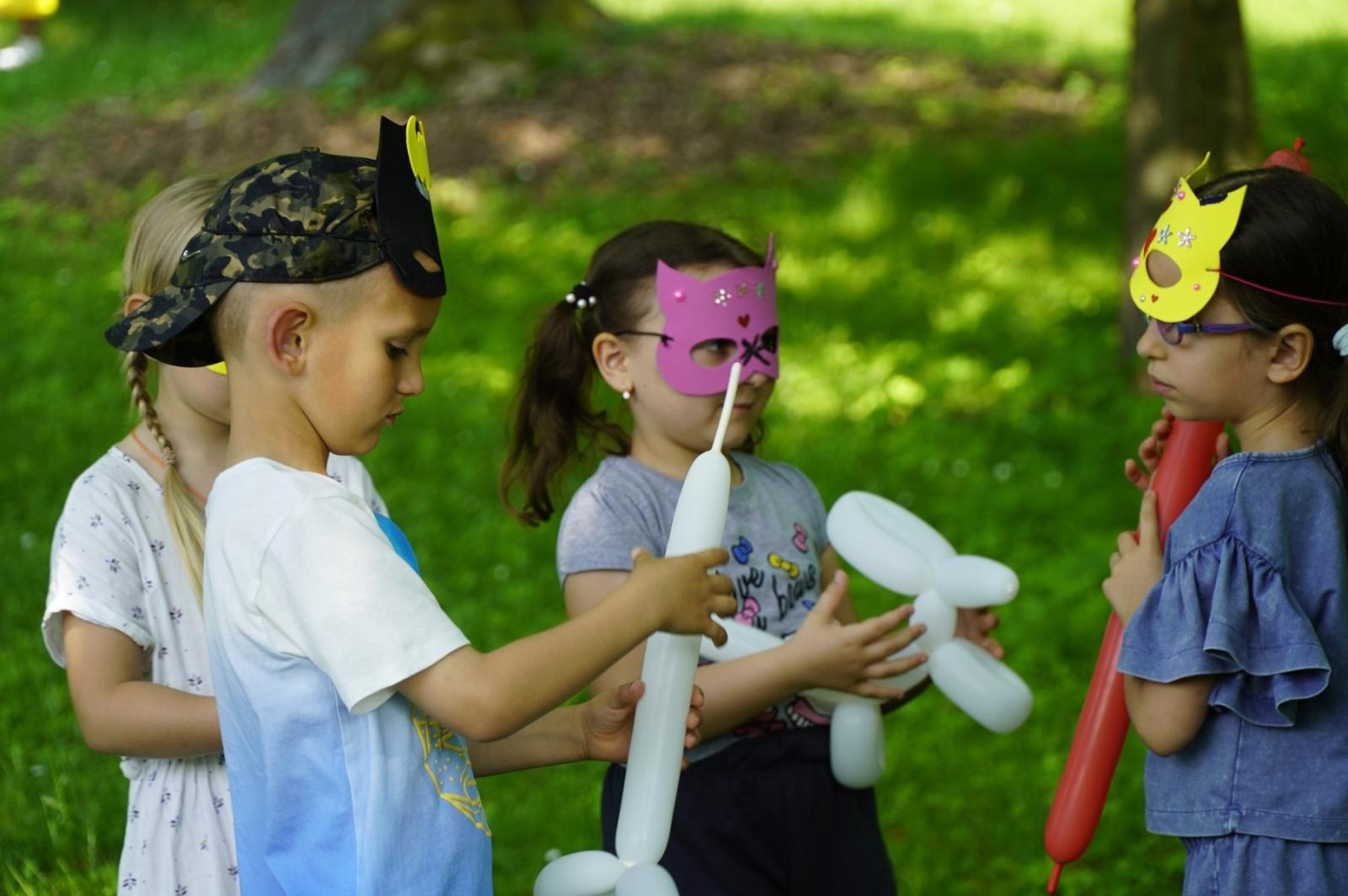 Zdjęcie w galerii na portalu naszraciborz.pl: IV Festiwal Piosenki i Sportu w Raciborzu – radość, ruch i kreatywność w Parku im. Miasta Roth wiadomości z regionu