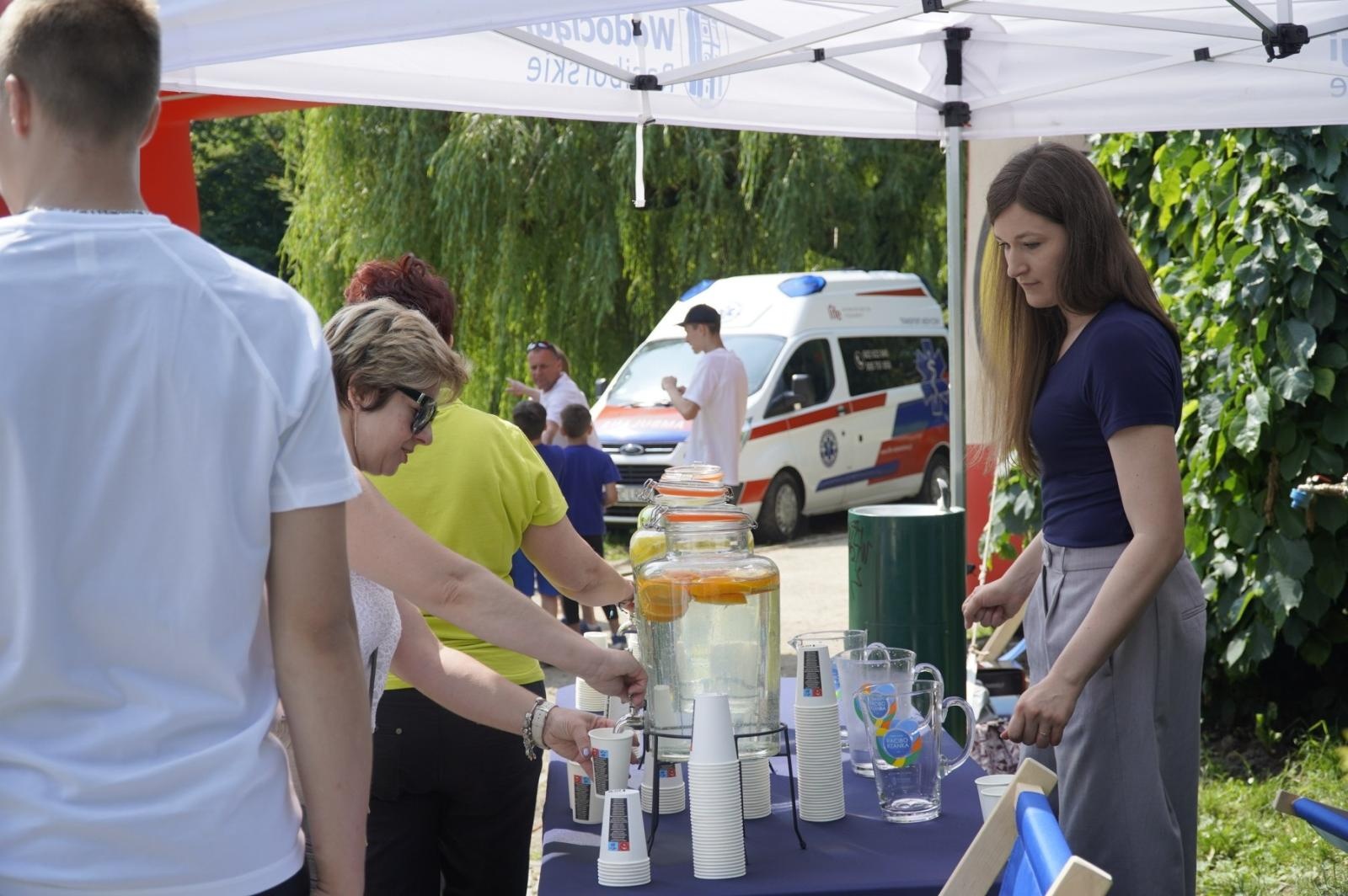 Zdjęcie w galerii na portalu naszraciborz.pl: IV Festiwal Piosenki i Sportu w Raciborzu – radość, ruch i kreatywność w Parku im. Miasta Roth wiadomości z regionu
