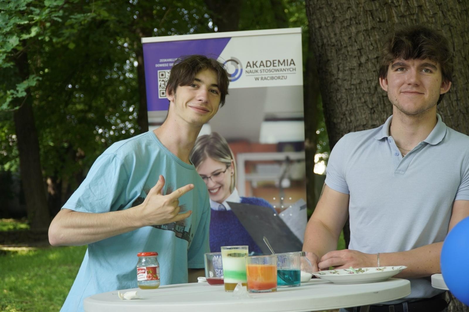 Zdjęcie w galerii na portalu naszraciborz.pl: IV Festiwal Piosenki i Sportu w Raciborzu – radość, ruch i kreatywność w Parku im. Miasta Roth wiadomości z regionu