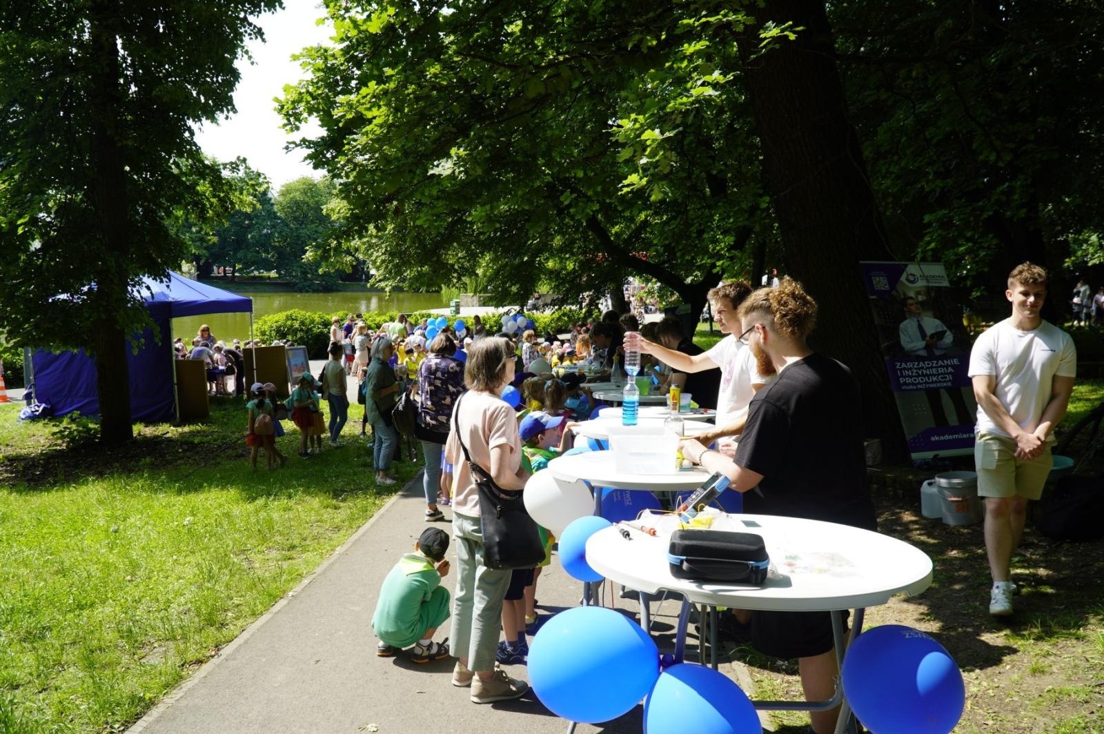 Zdjęcie w galerii na portalu naszraciborz.pl: IV Festiwal Piosenki i Sportu w Raciborzu – radość, ruch i kreatywność w Parku im. Miasta Roth wiadomości z regionu