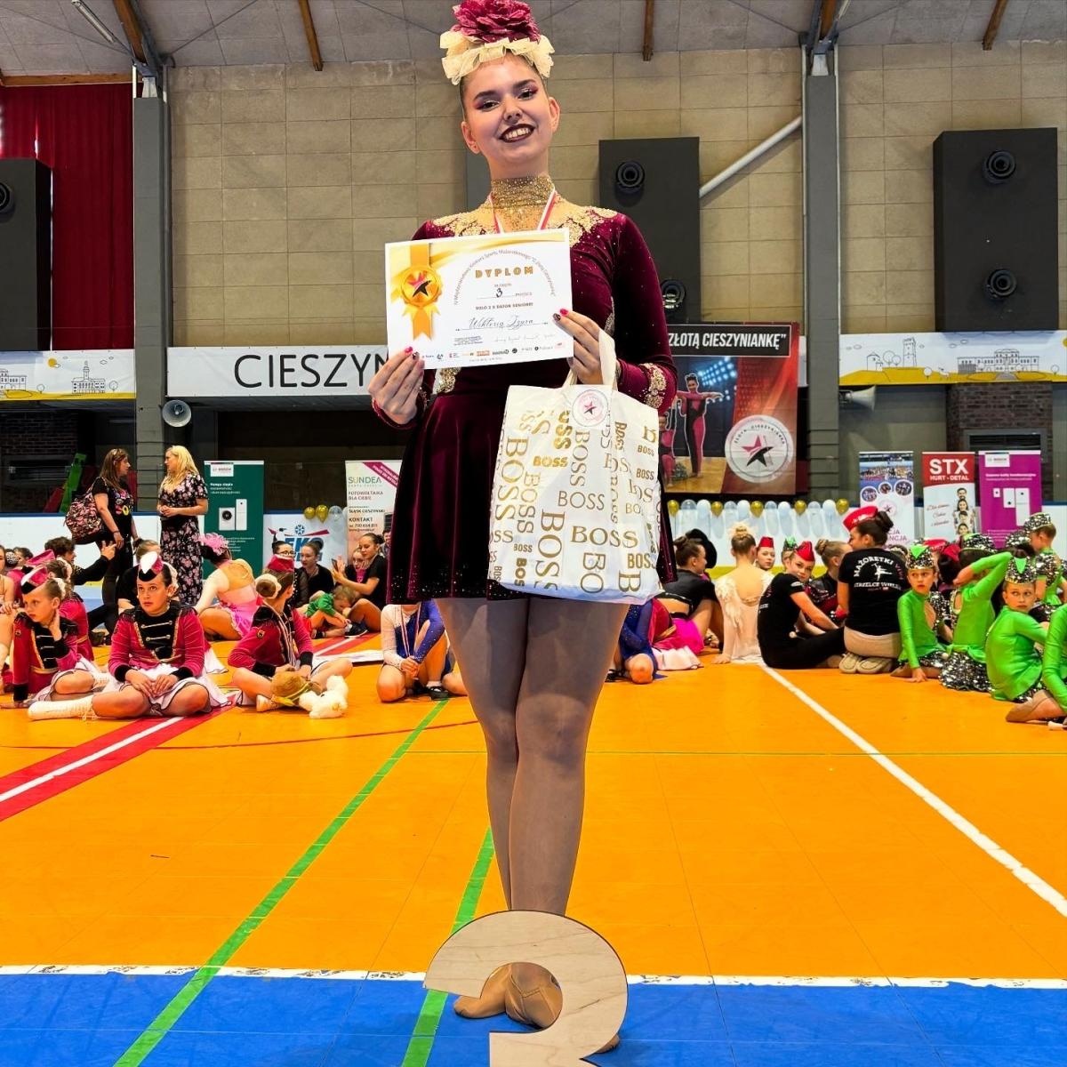 Zdjęcie w galerii na portalu naszraciborz.pl: IV Międzynarodowy Konkurs Sportu Mażoretkowego O Złotą Cieszyniankę – sukcesy mażoretek Rewers z Raciborza wiadomości z regionu