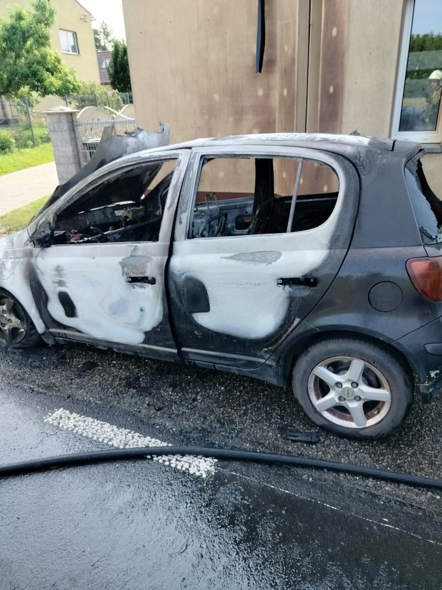 Zdjęcie w galerii na portalu naszraciborz.pl: Pożary, wypadek i fałszywe alarmy – intensywny dzień dla strażaków z powiatu raciborskiego wiadomości z regionu