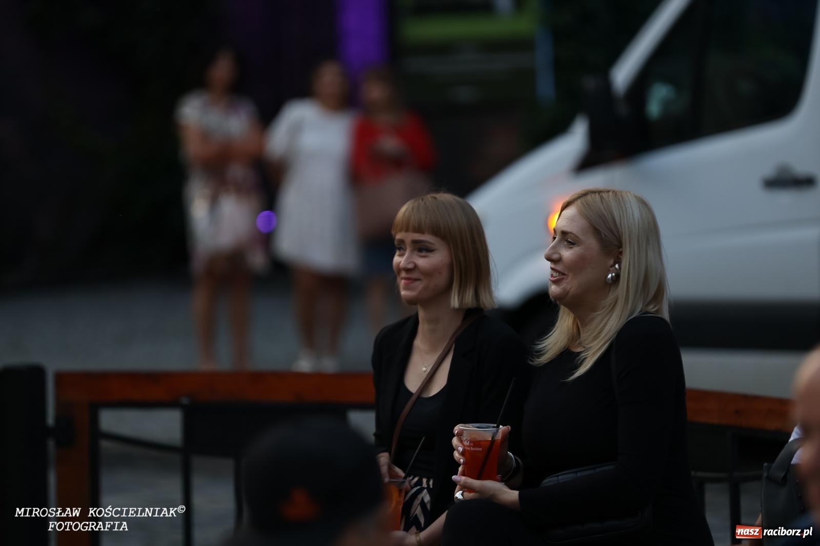 Zdjęcie w galerii na portalu naszraciborz.pl: Potańcówka na OFCE: Kraków Street Band i dancing pod Tęczową w klimatach swingowych wiadomości z regionu