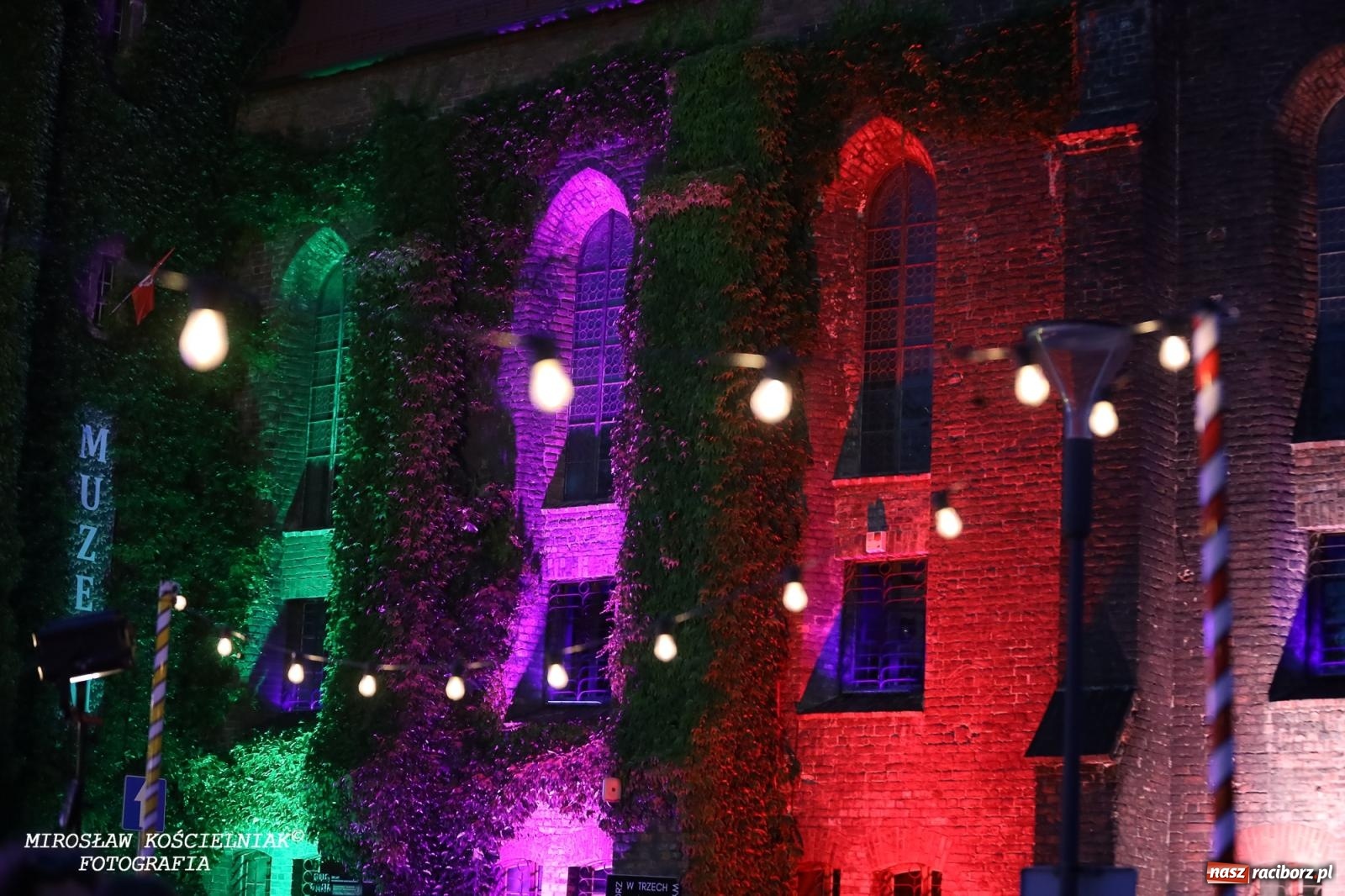 Zdjęcie w galerii na portalu naszraciborz.pl: Potańcówka na OFCE: Kraków Street Band i dancing pod Tęczową w klimatach swingowych wiadomości z regionu