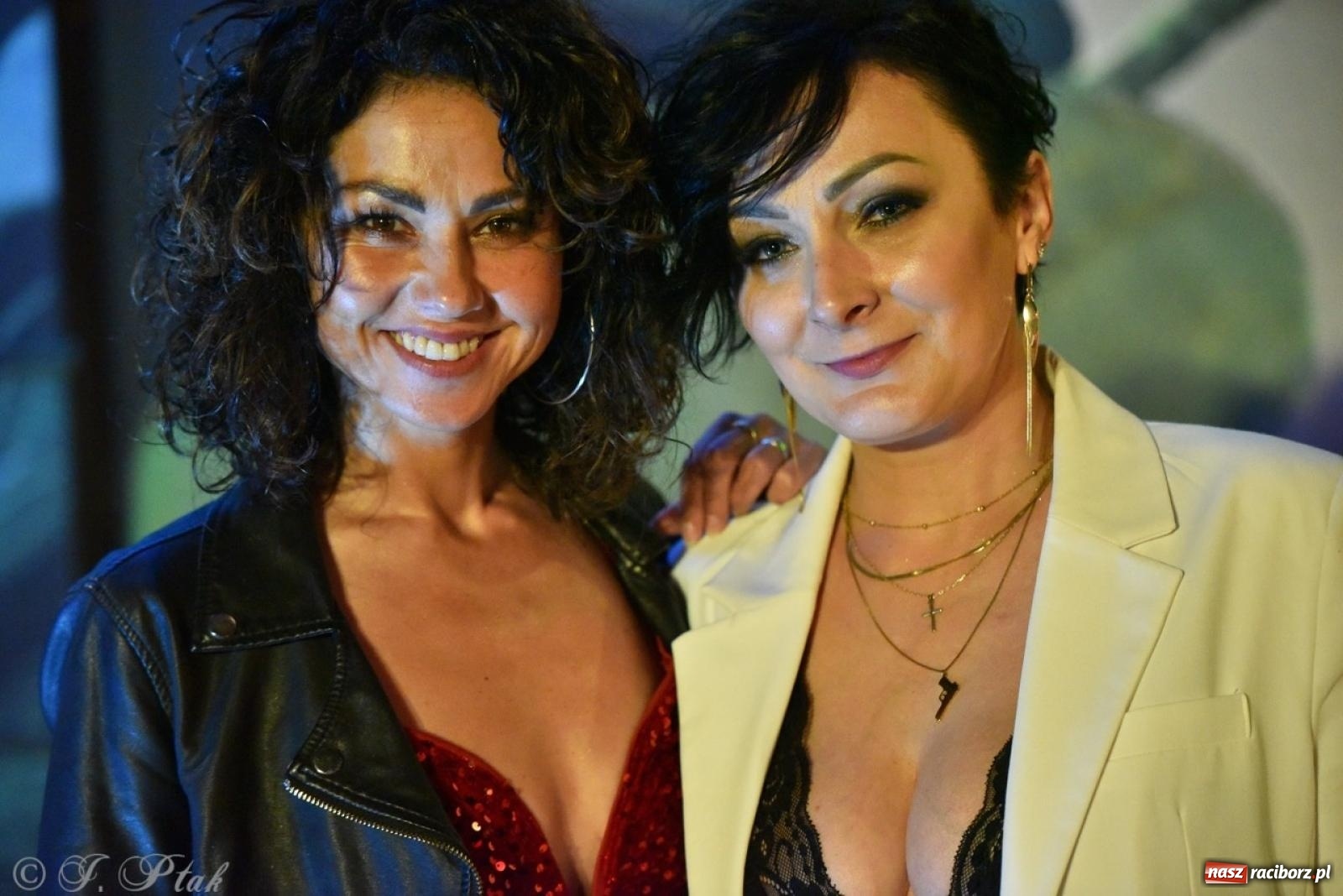 Zdjęcie w galerii na portalu naszraciborz.pl: Potańcówka na OFCE: Kraków Street Band i dancing pod Tęczową w klimatach swingowych wiadomości z regionu