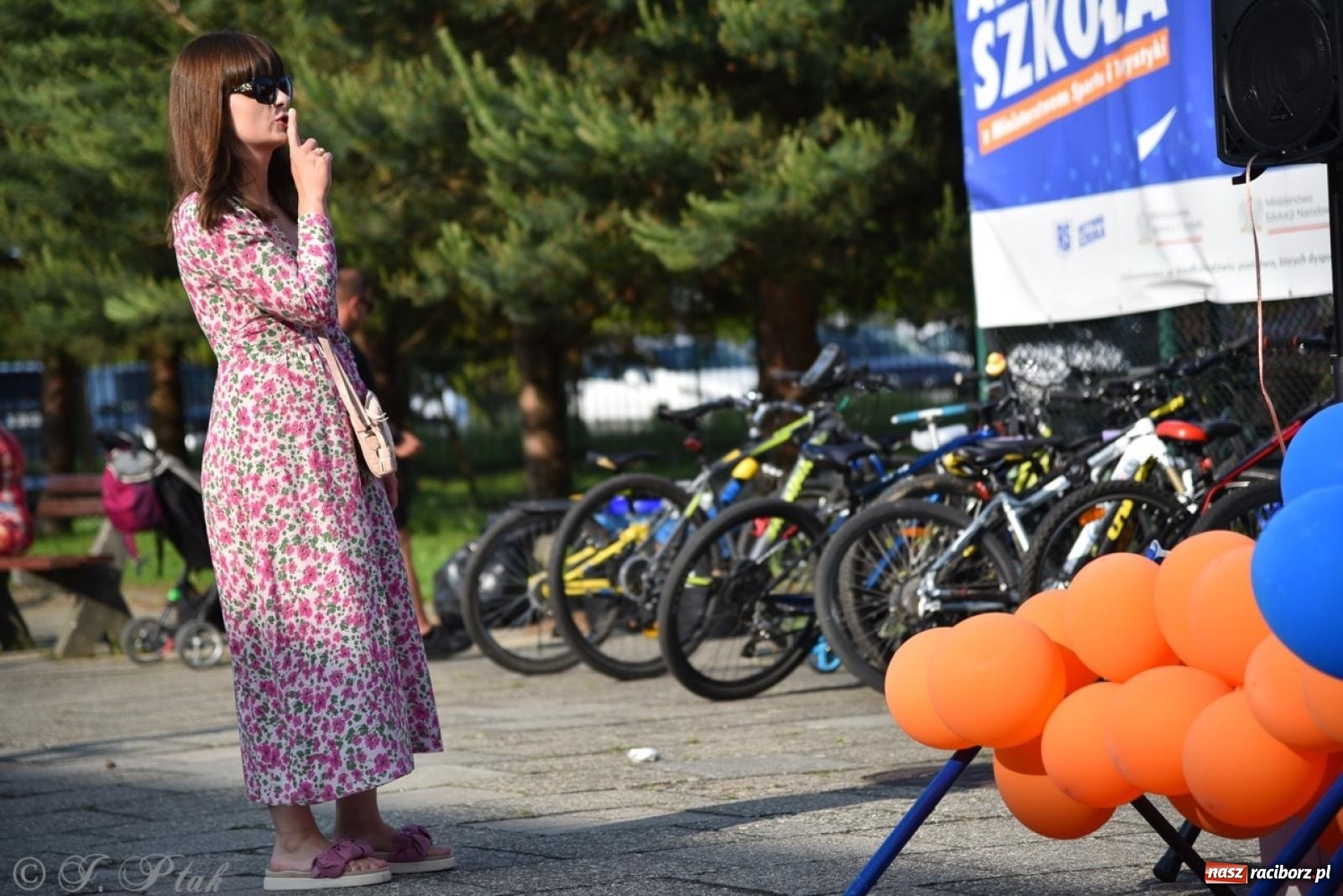 Zdjęcie w galerii na portalu naszraciborz.pl: Festyn szkolny przyciągnął tłumy do SP 15 [FOTO i WIDEO] wiadomości z regionu