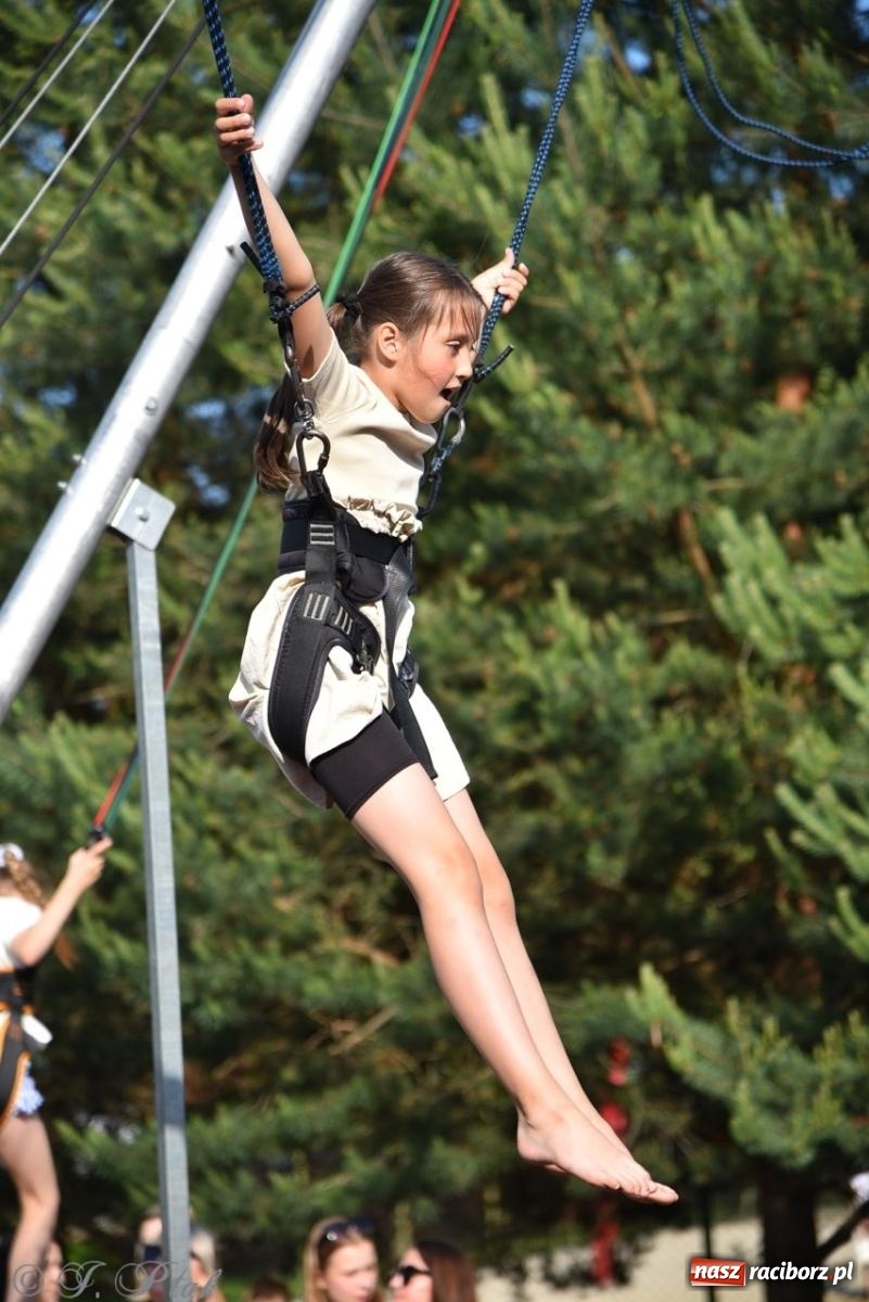Zdjęcie w galerii na portalu naszraciborz.pl: Festyn szkolny przyciągnął tłumy do SP 15 [FOTO i WIDEO] wiadomości z regionu