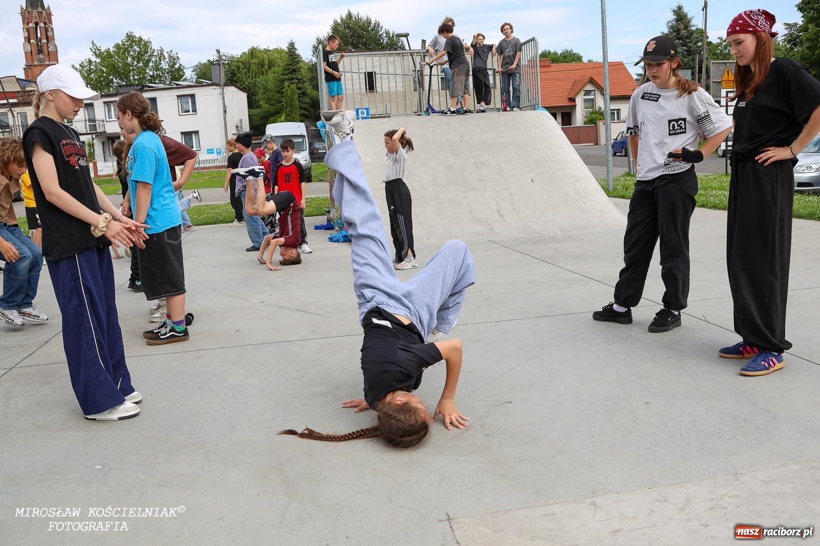 Zdjęcie w galerii na portalu naszraciborz.pl: Hip-hopowe święto w Raciborzu. Czwarta edycja już za nami [FOTO i WIDEO] wiadomości z regionu
