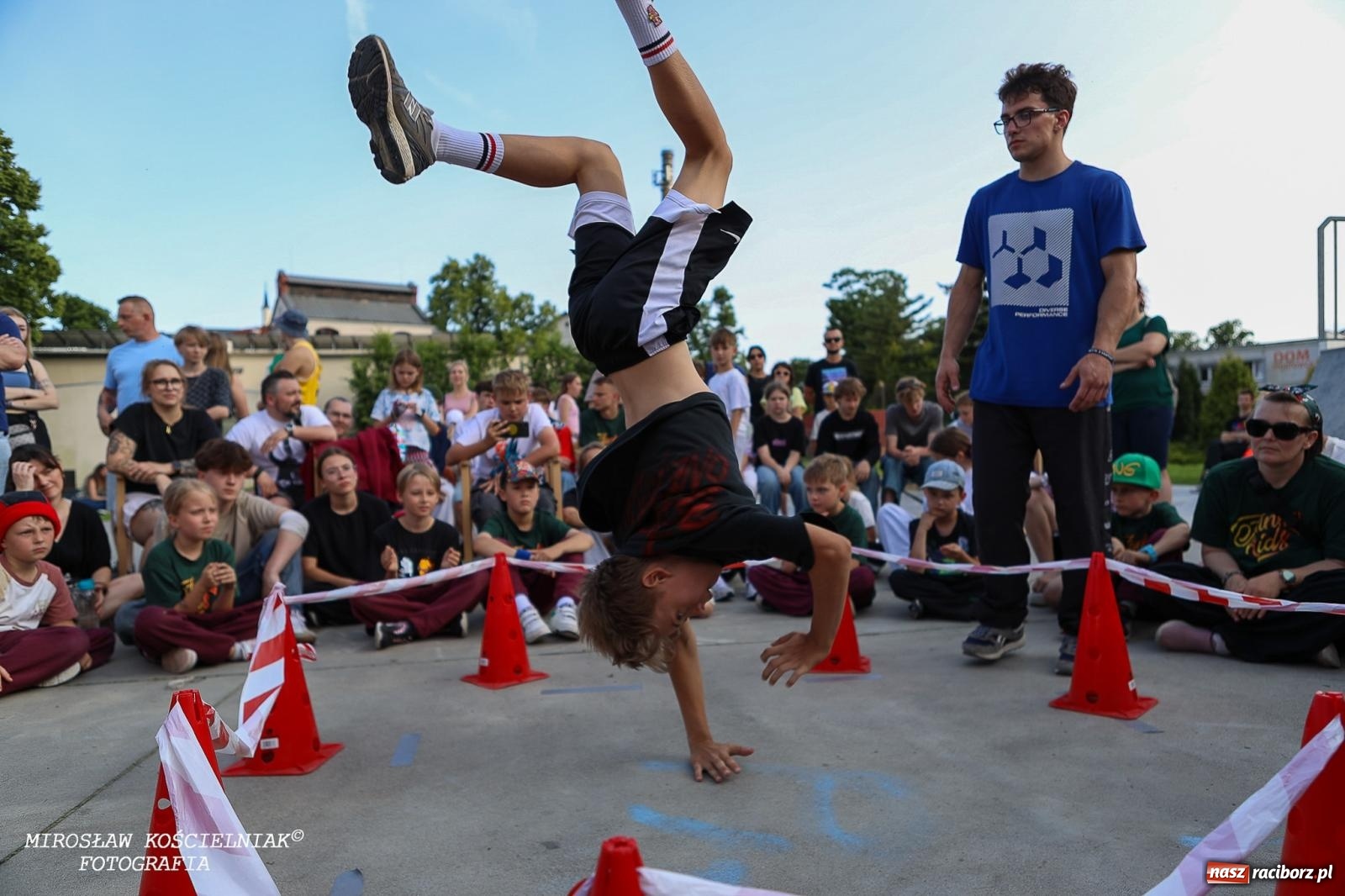 Zdjęcie w galerii na portalu naszraciborz.pl: Hip-hopowe święto w Raciborzu. Czwarta edycja już za nami [FOTO i WIDEO] wiadomości z regionu