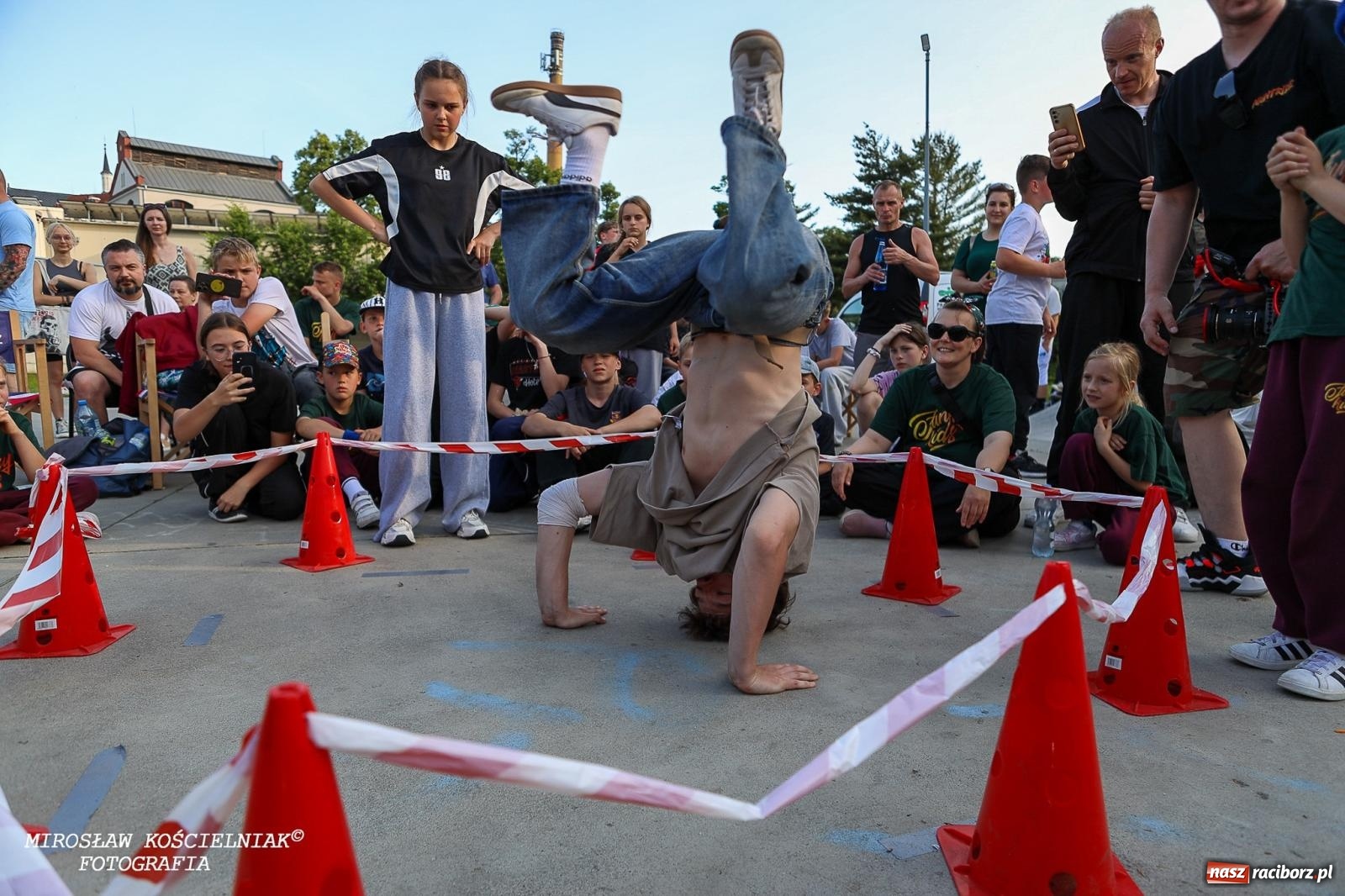 Zdjęcie w galerii na portalu naszraciborz.pl: Hip-hopowe święto w Raciborzu. Czwarta edycja już za nami [FOTO i WIDEO] wiadomości z regionu