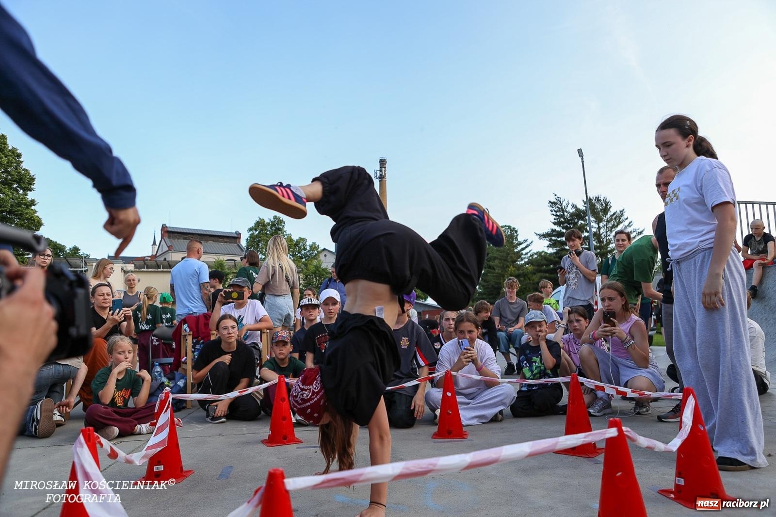 Zdjęcie w galerii na portalu naszraciborz.pl: Hip-hopowe święto w Raciborzu. Czwarta edycja już za nami [FOTO i WIDEO] wiadomości z regionu