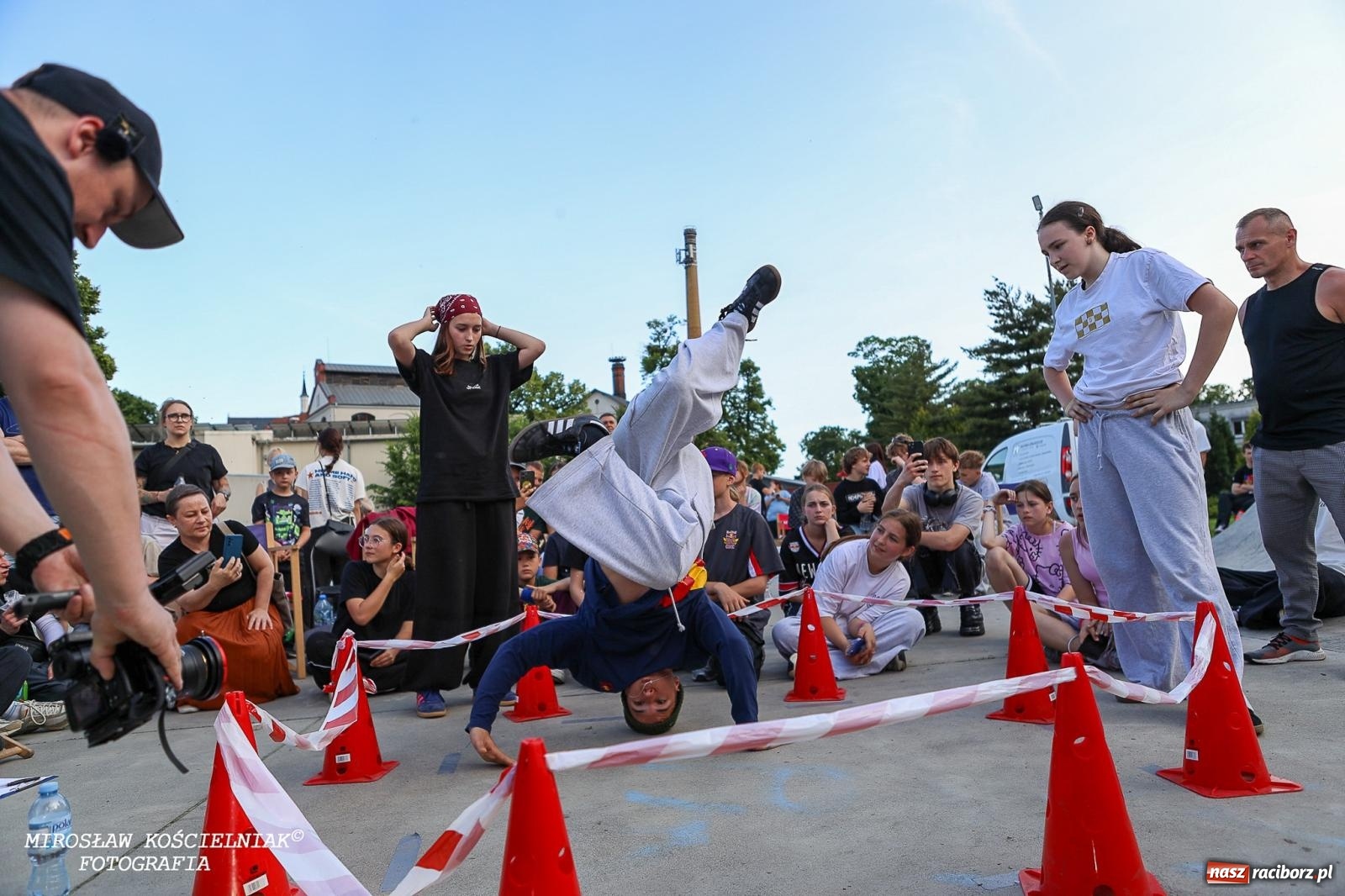 Zdjęcie w galerii na portalu naszraciborz.pl: Hip-hopowe święto w Raciborzu. Czwarta edycja już za nami [FOTO i WIDEO] wiadomości z regionu