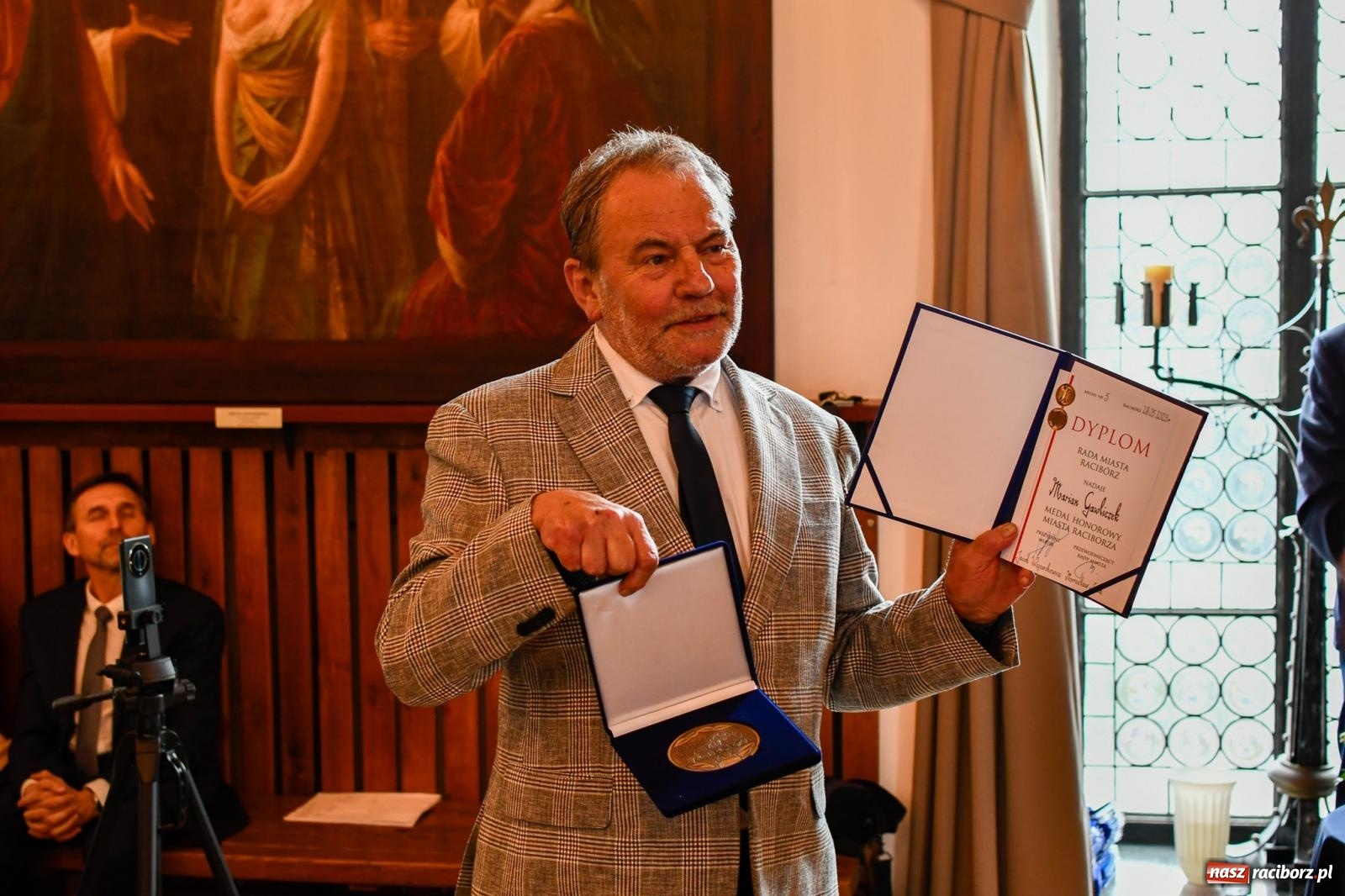 Zdjęcie w galerii na portalu naszraciborz.pl: Miało być jak w Rajchu. Racibórz świętuje 35-lecie samorządu, ale bez pojednania w ocenie zasług wiadomości z regionu