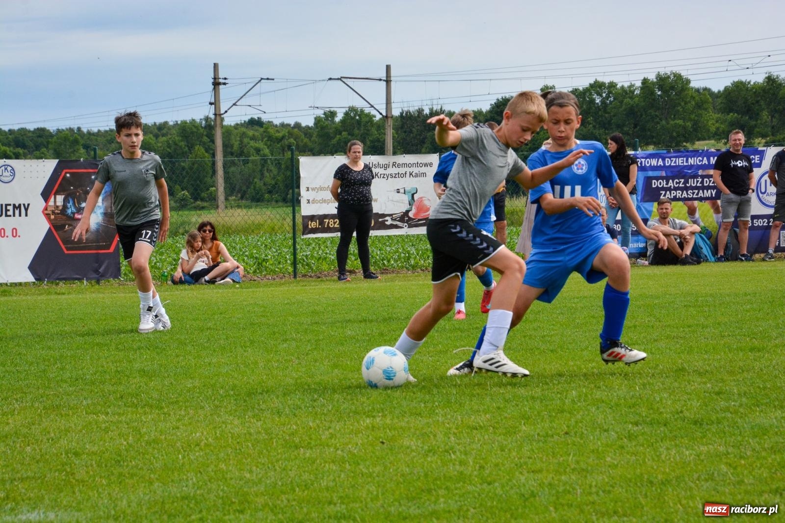 Zdjęcie w galerii na portalu naszraciborz.pl: VIII Międzynarodowy Turniej Piłkarski im. Huberta Kostki po raz pierwszy na boisku przy Chrobrego wiadomości z regionu