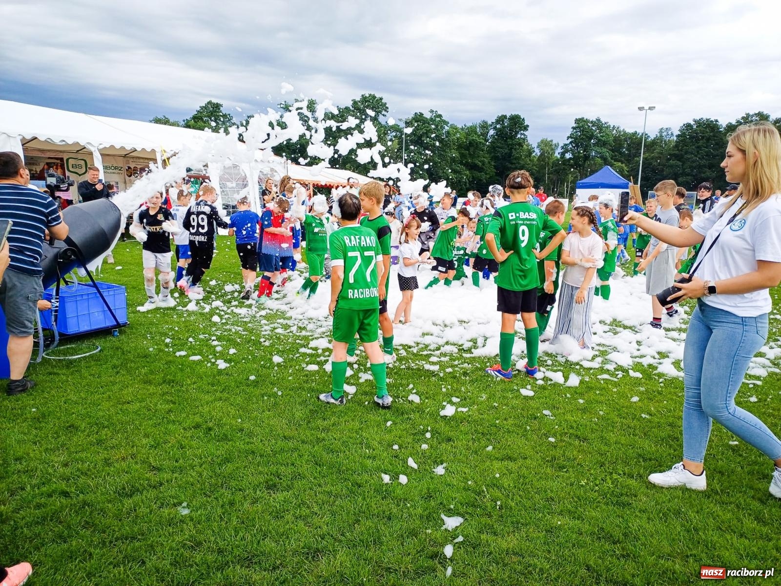 Zdjęcie w galerii na portalu naszraciborz.pl: VIII Międzynarodowy Turniej Piłkarski im. Huberta Kostki po raz pierwszy na boisku przy Chrobrego wiadomości z regionu