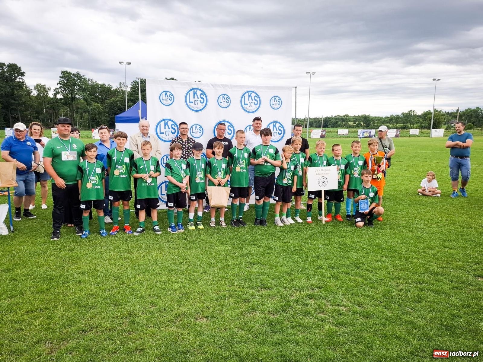 Zdjęcie w galerii na portalu naszraciborz.pl: VIII Międzynarodowy Turniej Piłkarski im. Huberta Kostki po raz pierwszy na boisku przy Chrobrego wiadomości z regionu