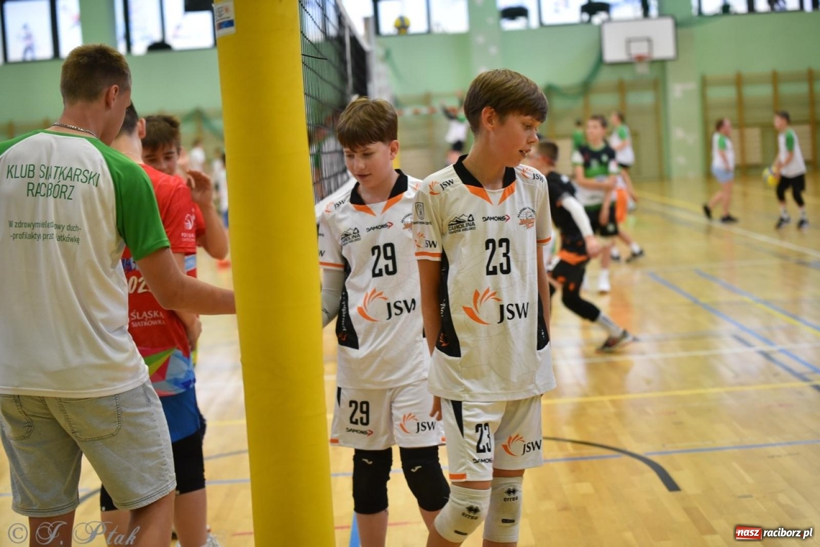 Zdjęcie w galerii na portalu naszraciborz.pl: 12. edycja turnieju Gramy dla Mamy odbyła się w Raciborzu wiadomości z regionu