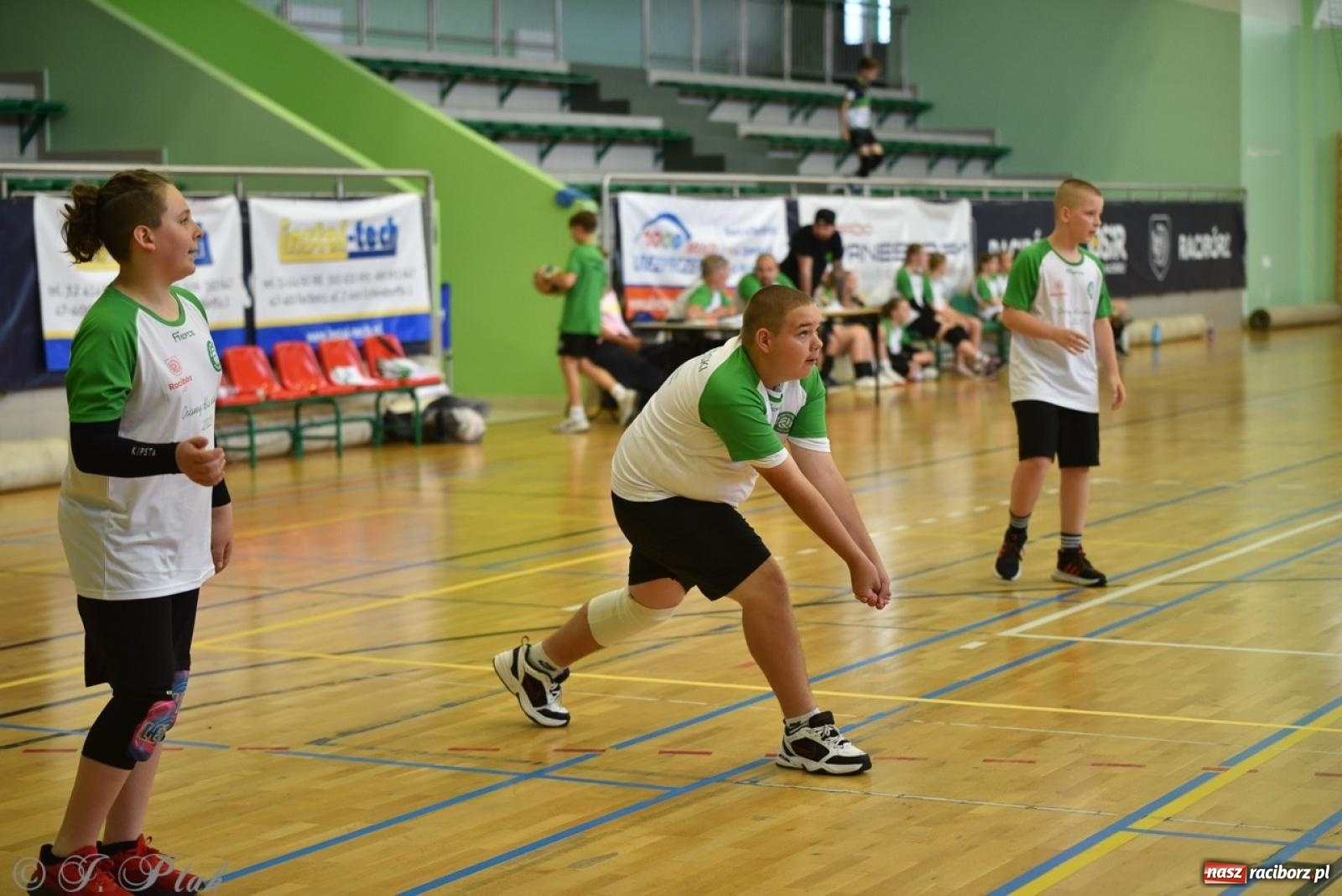Zdjęcie w galerii na portalu naszraciborz.pl: 12. edycja turnieju Gramy dla Mamy odbyła się w Raciborzu wiadomości z regionu