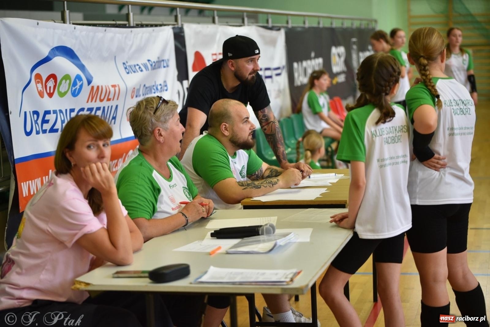 Zdjęcie w galerii na portalu naszraciborz.pl: 12. edycja turnieju Gramy dla Mamy odbyła się w Raciborzu wiadomości z regionu