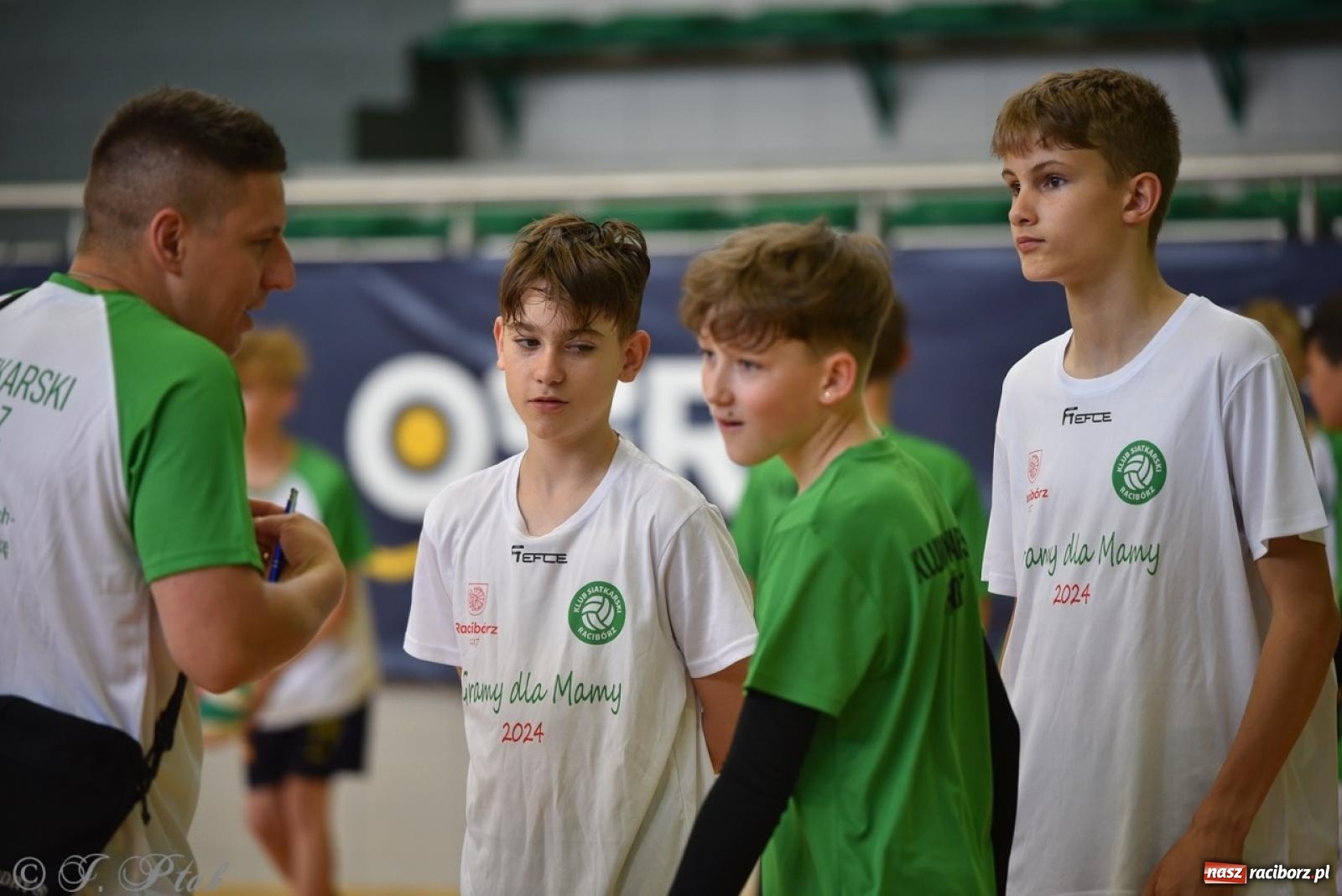 Zdjęcie w galerii na portalu naszraciborz.pl: 12. edycja turnieju Gramy dla Mamy odbyła się w Raciborzu wiadomości z regionu