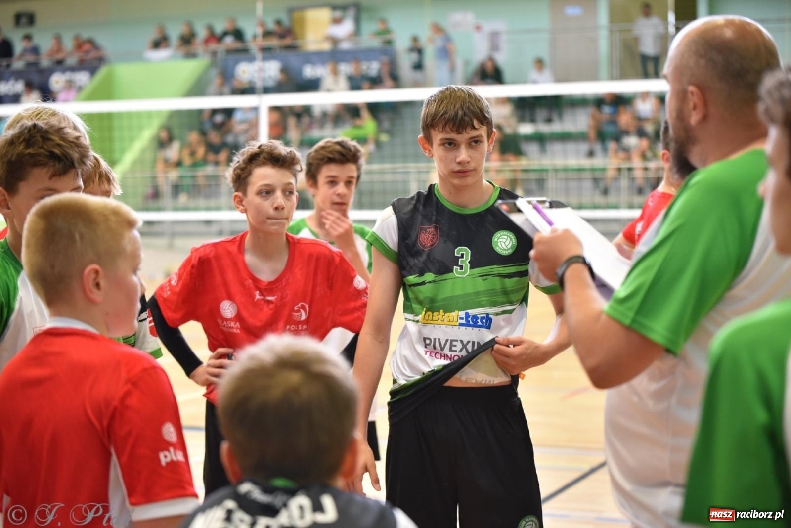 Zdjęcie w galerii na portalu naszraciborz.pl: 12. edycja turnieju Gramy dla Mamy odbyła się w Raciborzu wiadomości z regionu