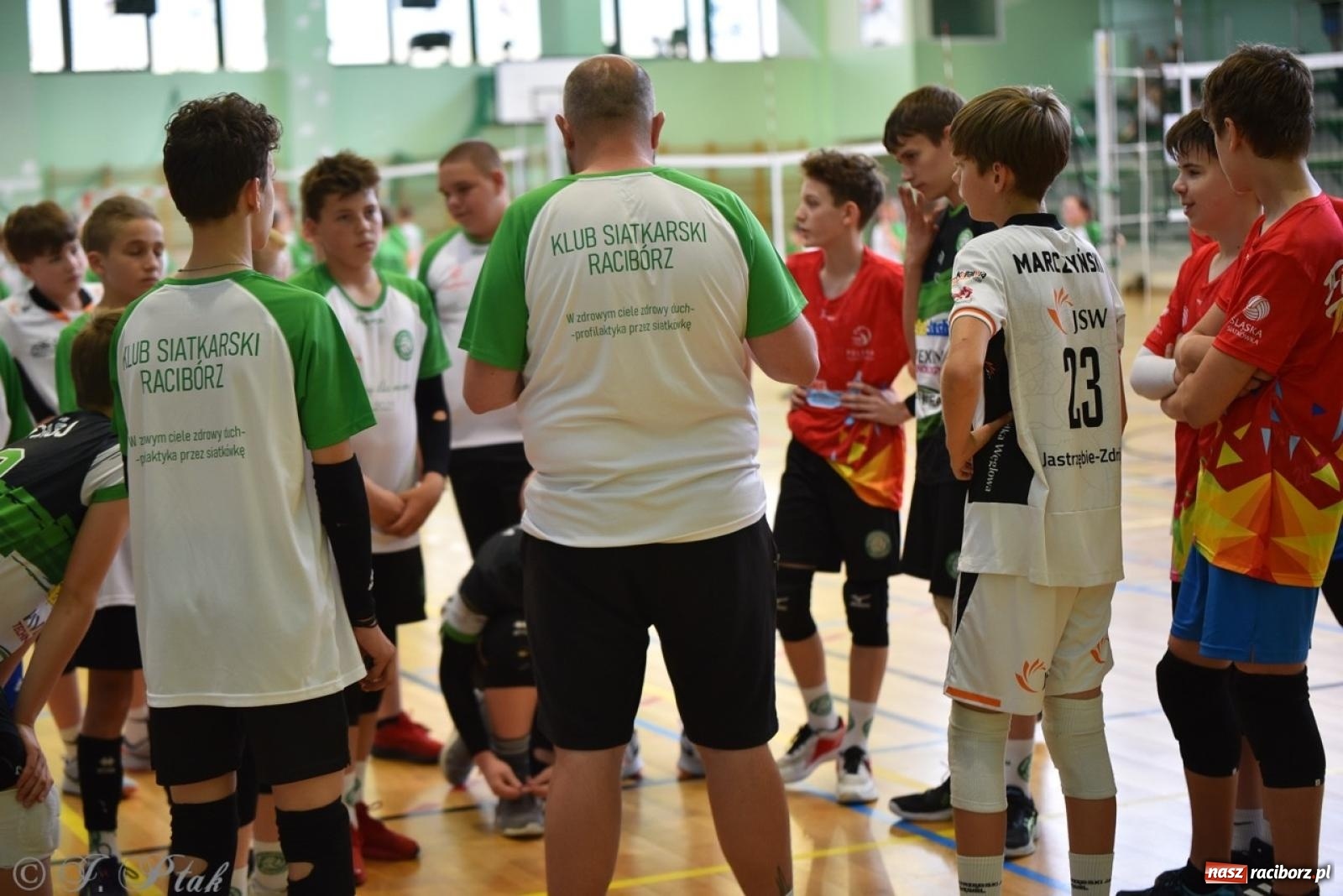 Zdjęcie w galerii na portalu naszraciborz.pl: 12. edycja turnieju Gramy dla Mamy odbyła się w Raciborzu wiadomości z regionu