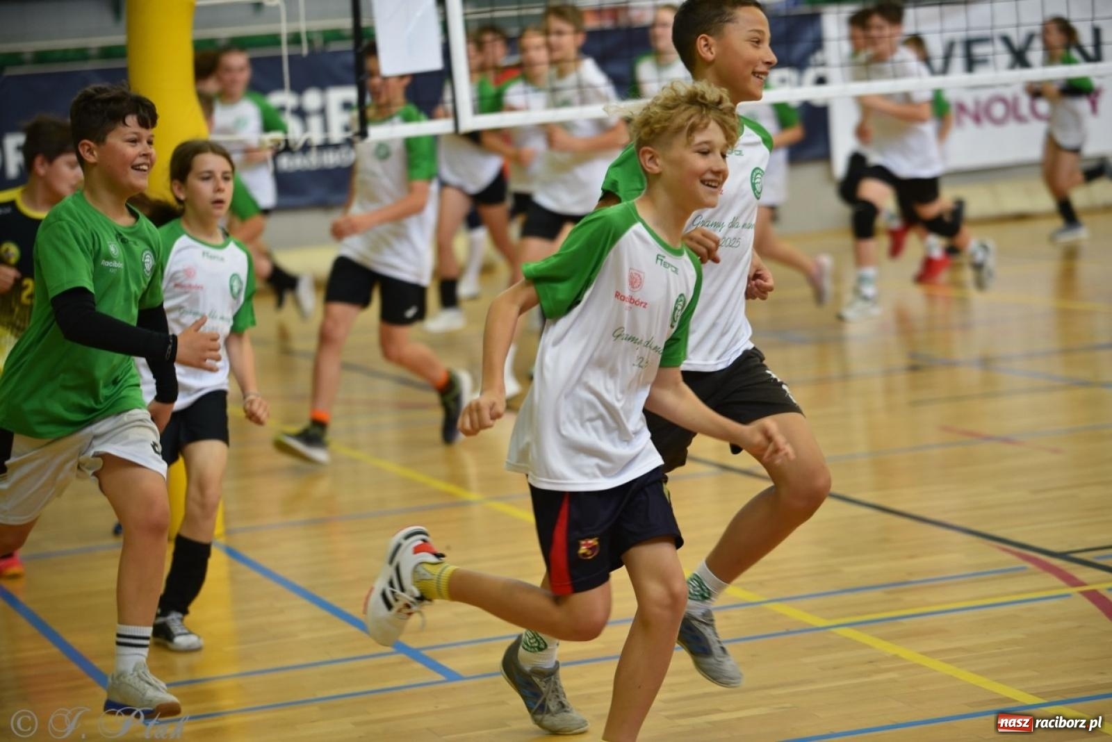 Zdjęcie w galerii na portalu naszraciborz.pl: 12. edycja turnieju Gramy dla Mamy odbyła się w Raciborzu wiadomości z regionu