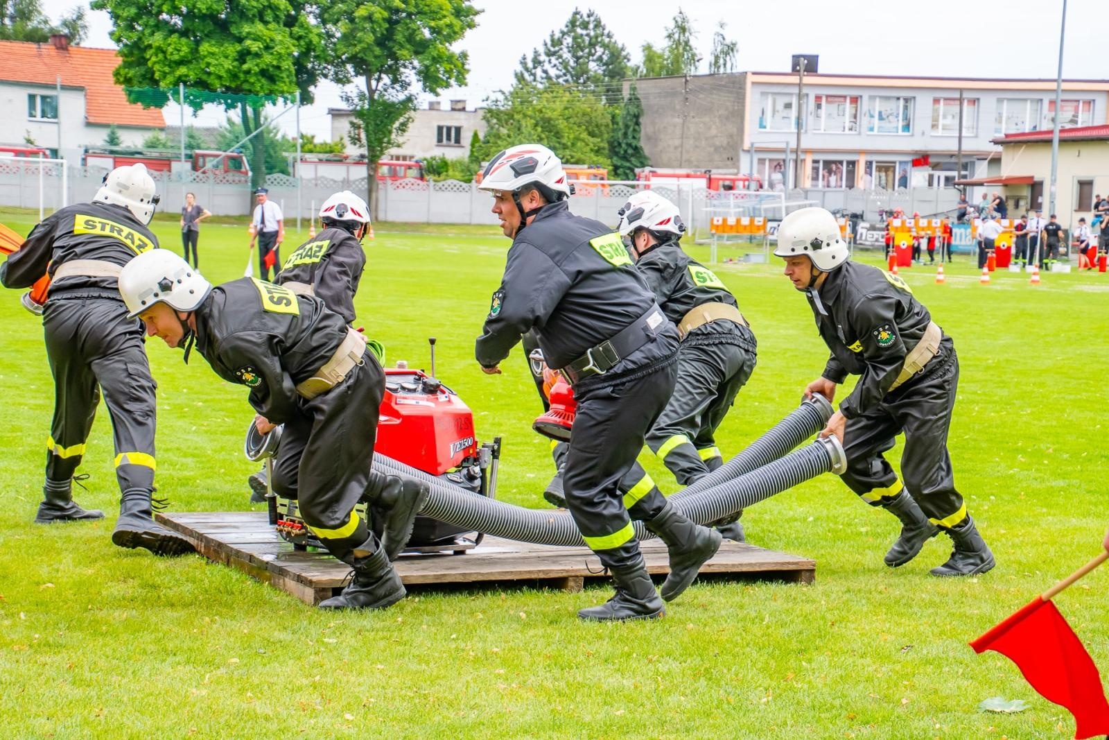 Zdjęcie w galerii na portalu naszraciborz.pl: Roszków zdominował Gminne Zawody Sportowo-Pożarnicze o Puchar Wójta Gminy Krzyżanowice [FOTO i WIDEO] wiadomości z regionu