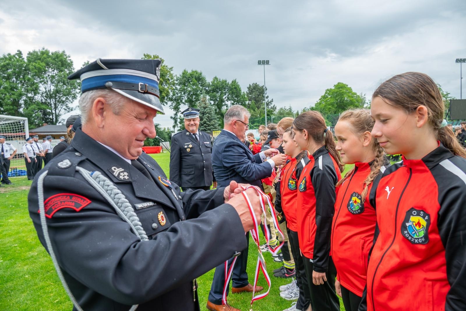 Zdjęcie w galerii na portalu naszraciborz.pl: Roszków zdominował Gminne Zawody Sportowo-Pożarnicze o Puchar Wójta Gminy Krzyżanowice [FOTO i WIDEO] wiadomości z regionu