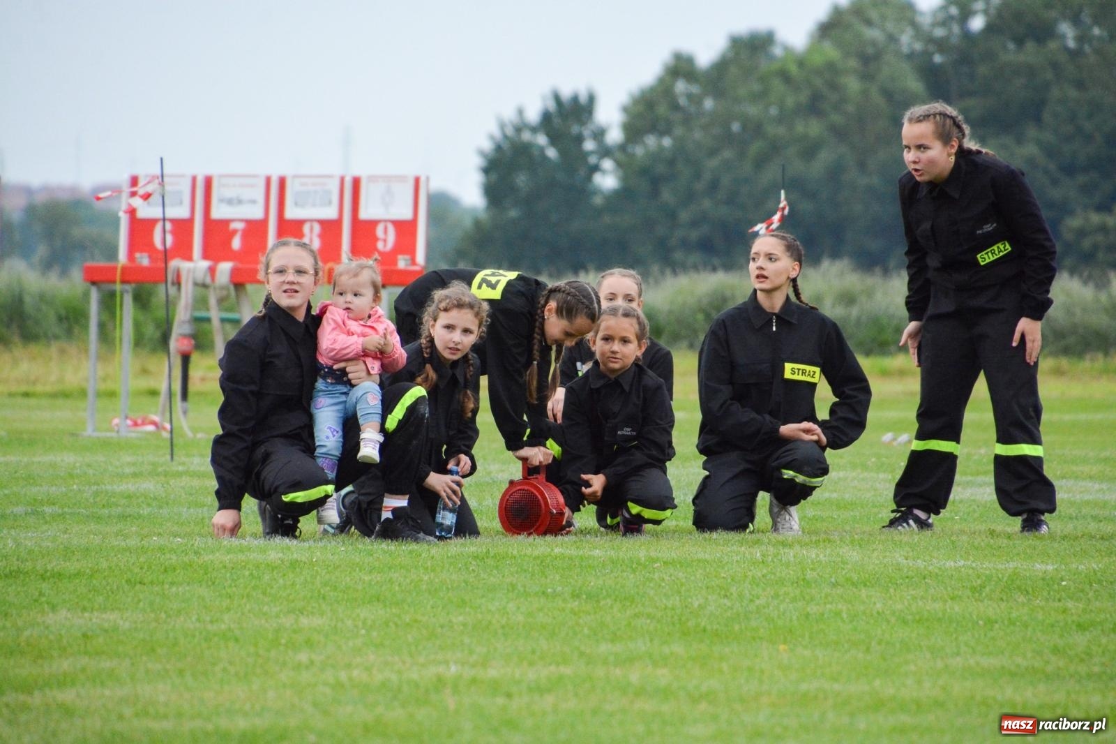 Zdjęcie w galerii na portalu naszraciborz.pl: Krzanowice biorą wszystko. Gminne zawody OSP w Wojnowicach ze startem drużyn dziecięcych [FOTO i WIDEO] wiadomości z regionu
