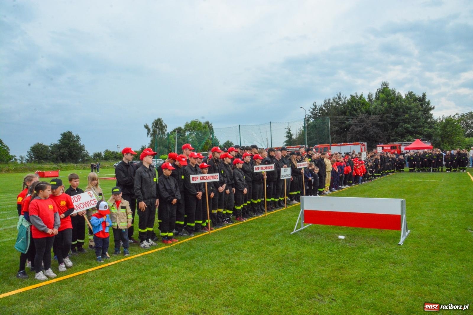 Zdjęcie w galerii na portalu naszraciborz.pl: Krzanowice biorą wszystko. Gminne zawody OSP w Wojnowicach ze startem drużyn dziecięcych [FOTO i WIDEO] wiadomości z regionu