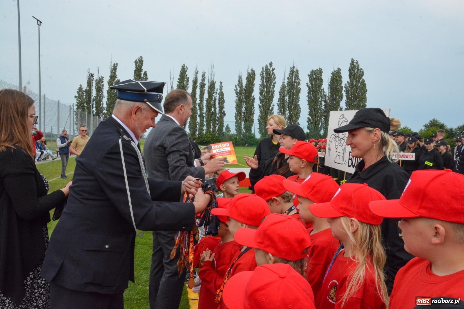 Zdjęcie w galerii na portalu naszraciborz.pl: Krzanowice biorą wszystko. Gminne zawody OSP w Wojnowicach ze startem drużyn dziecięcych [FOTO i WIDEO] wiadomości z regionu