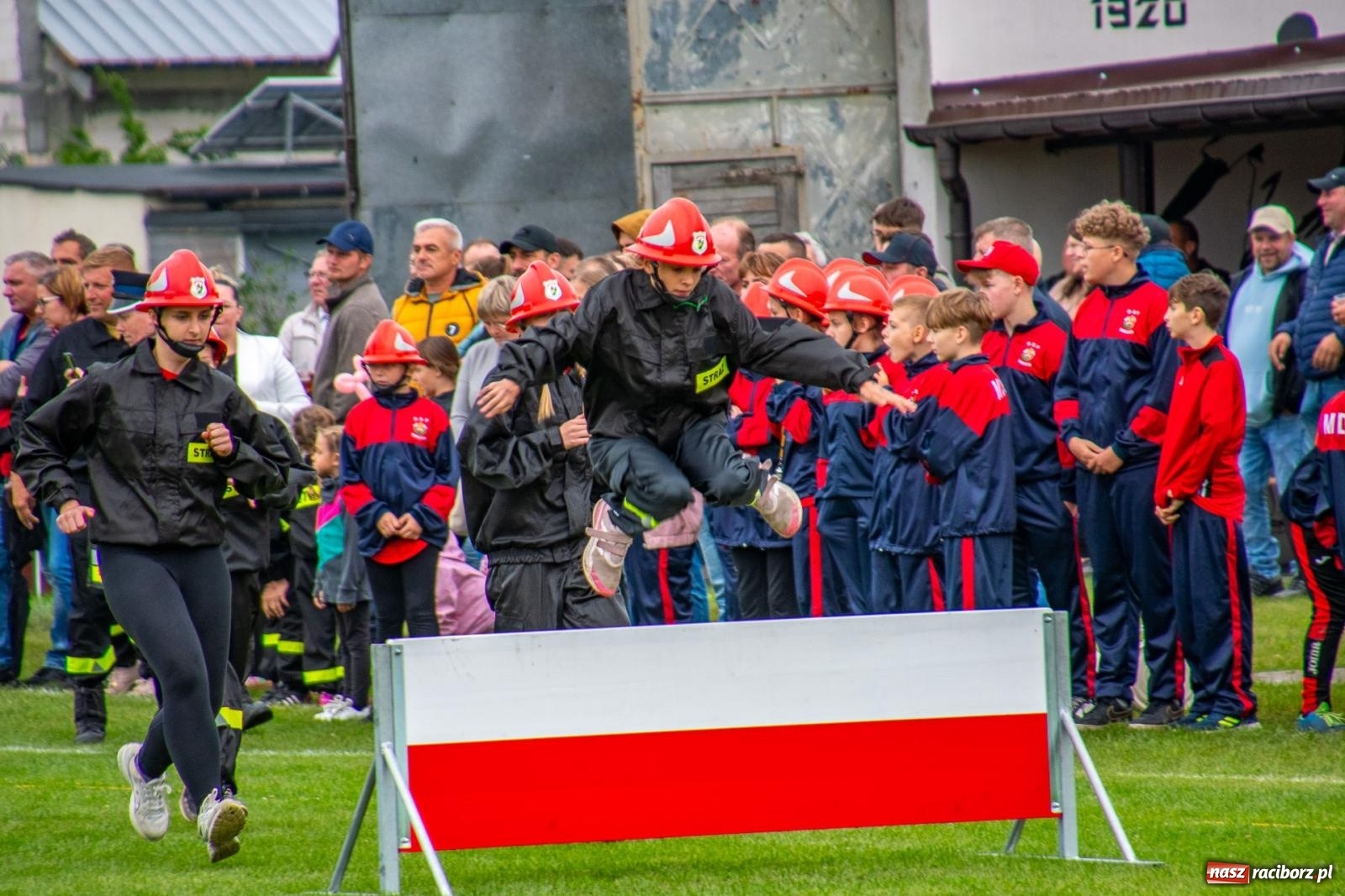 Zdjęcie w galerii na portalu naszraciborz.pl: Krzanowice biorą wszystko. Gminne zawody OSP w Wojnowicach ze startem drużyn dziecięcych [FOTO i WIDEO] wiadomości z regionu