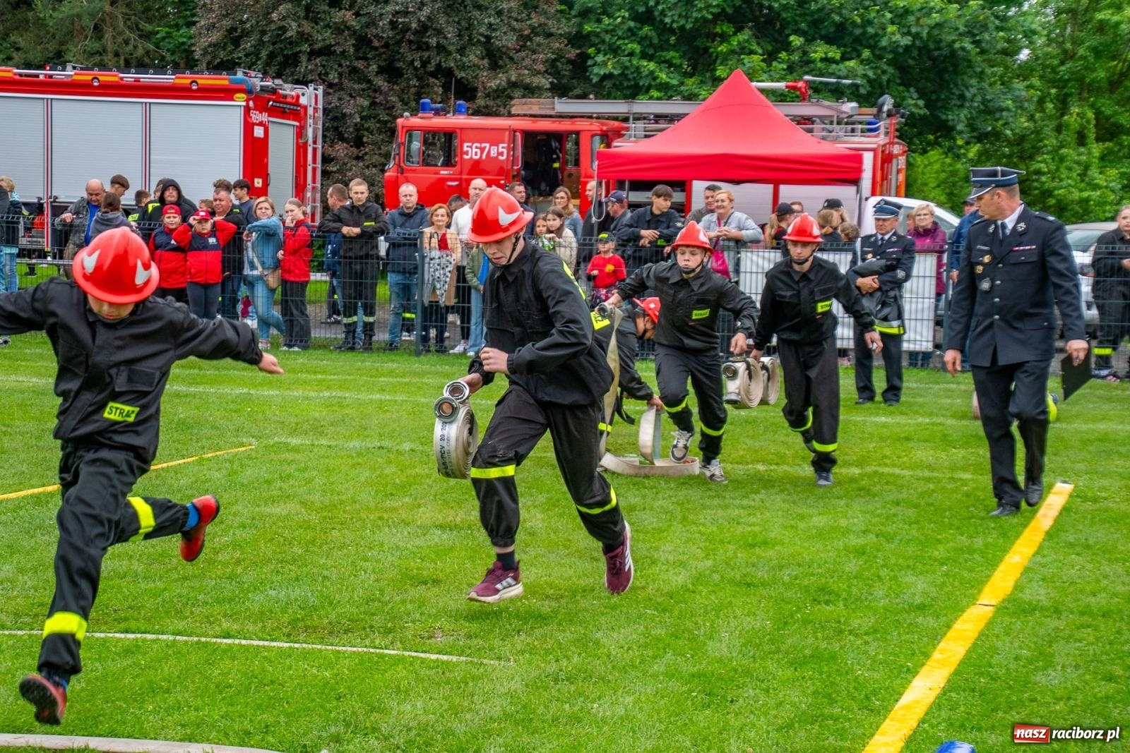 Zdjęcie w galerii na portalu naszraciborz.pl: Krzanowice biorą wszystko. Gminne zawody OSP w Wojnowicach ze startem drużyn dziecięcych [FOTO i WIDEO] wiadomości z regionu